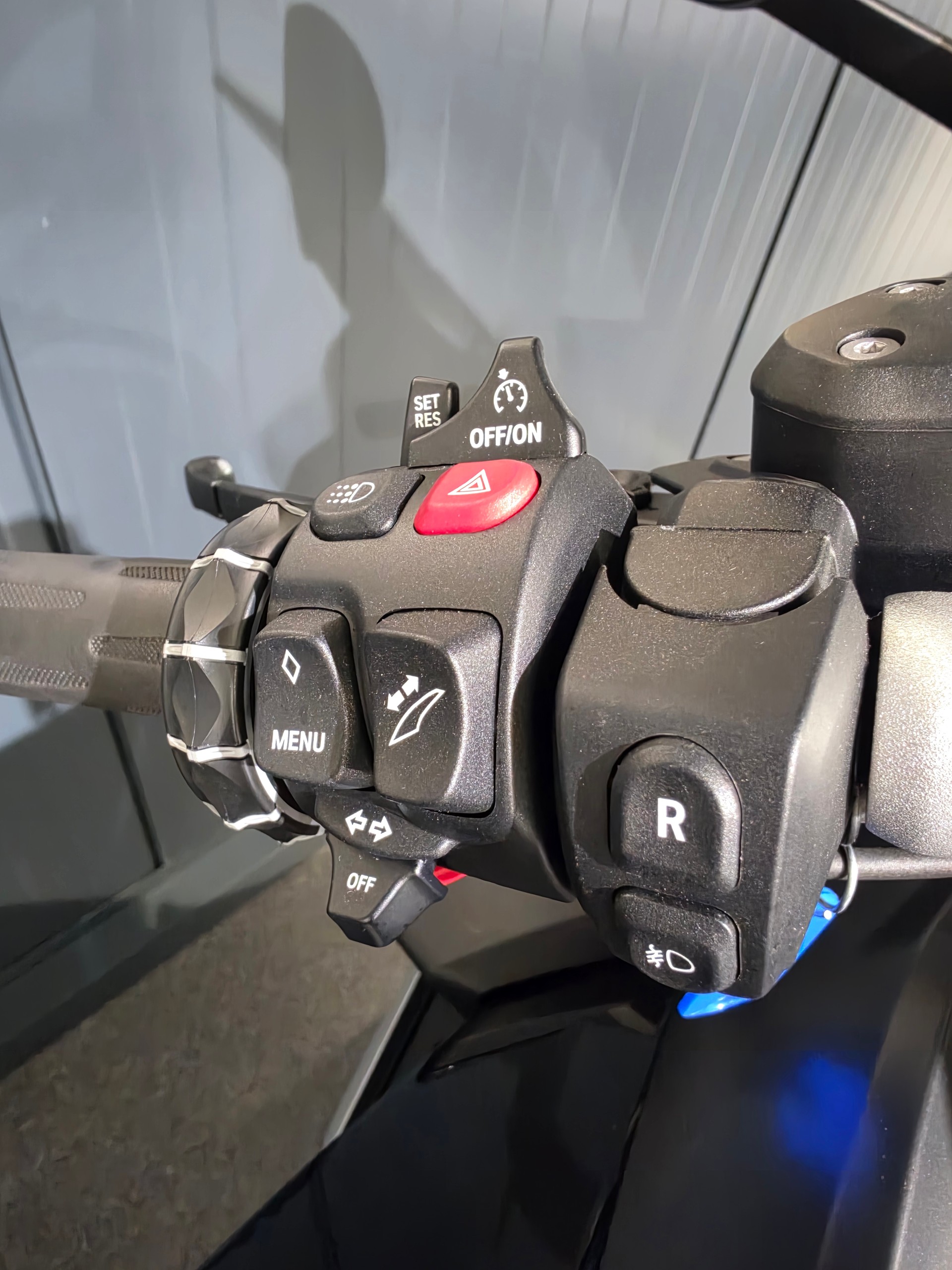 BMW K 1600 GT-showroom-element-3