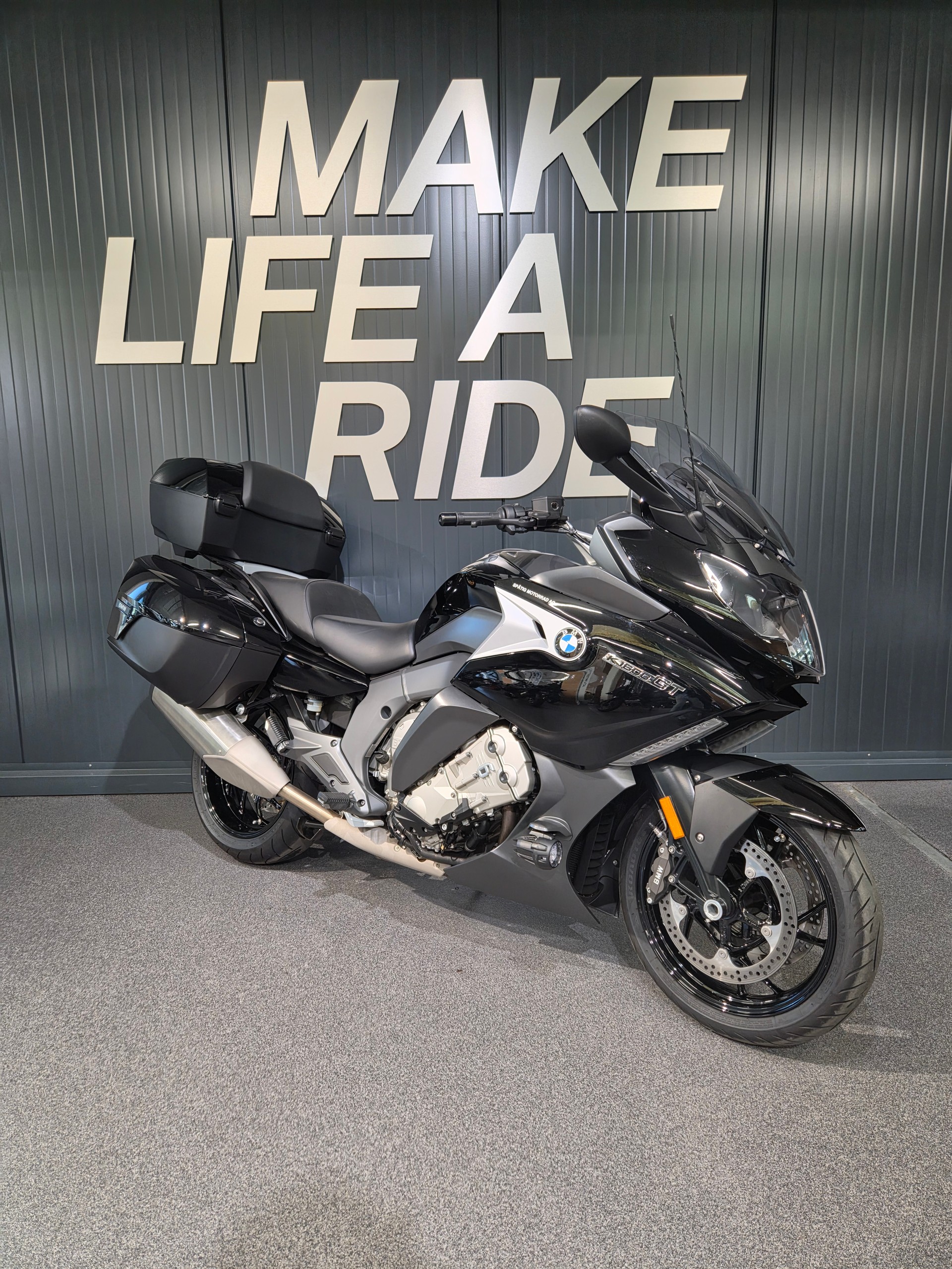 BMW K 1600 GT-showroom-element-1
