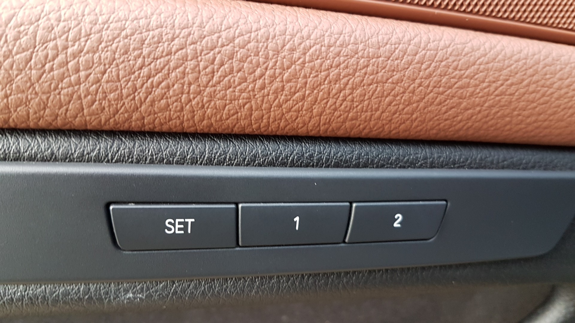 BMW 520d Touring xDrive Luxury Line Steptronic-image-11