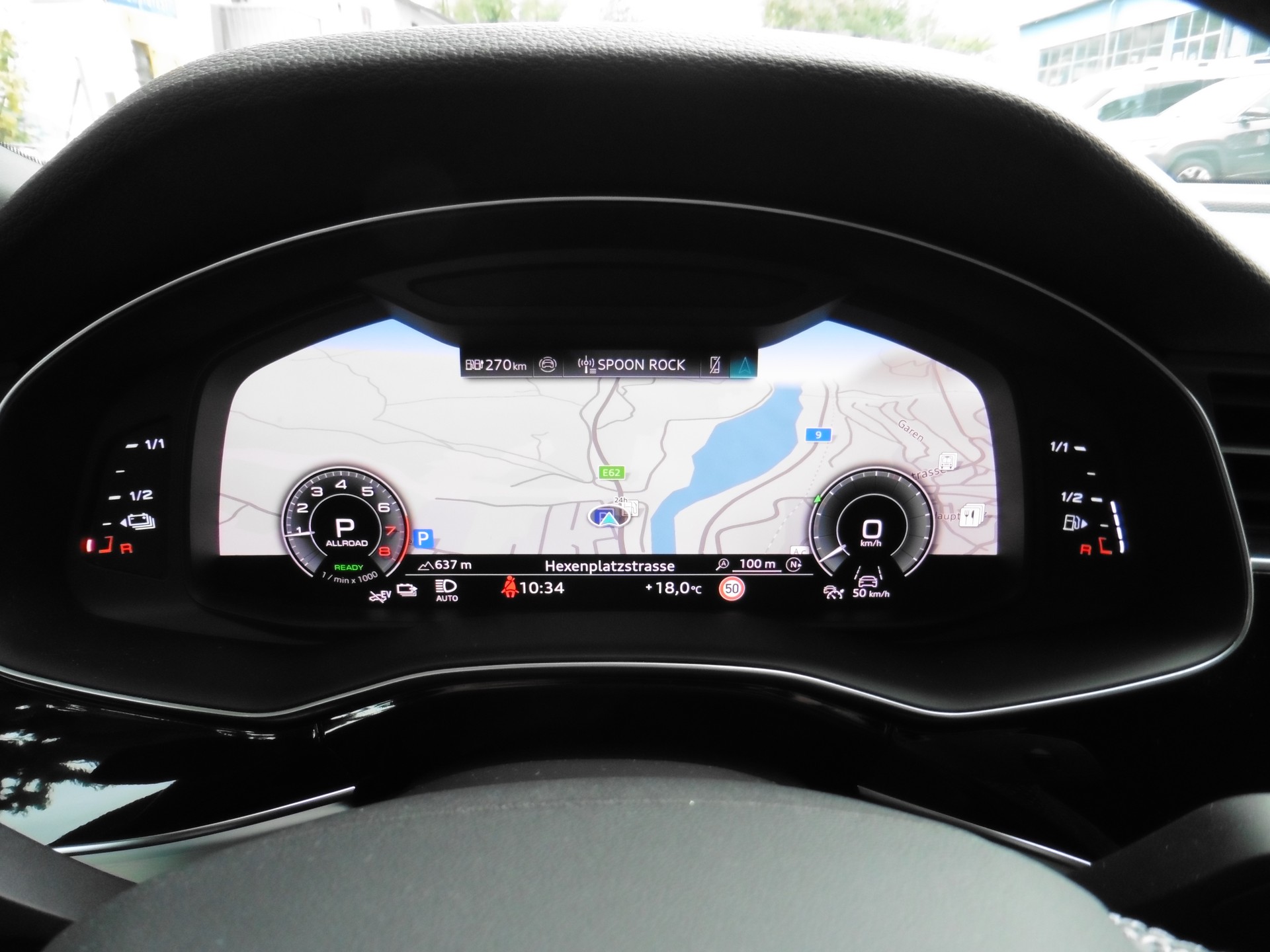 AUDI Q8 55 TFSI e quattro PHEV tiptronic-image-18