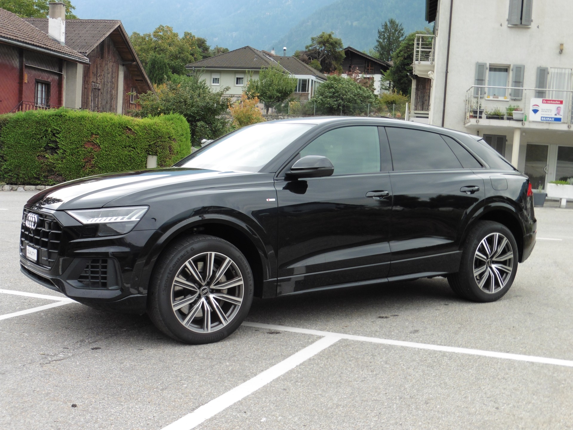 AUDI Q8 55 TFSI e quattro PHEV tiptronic-image-6