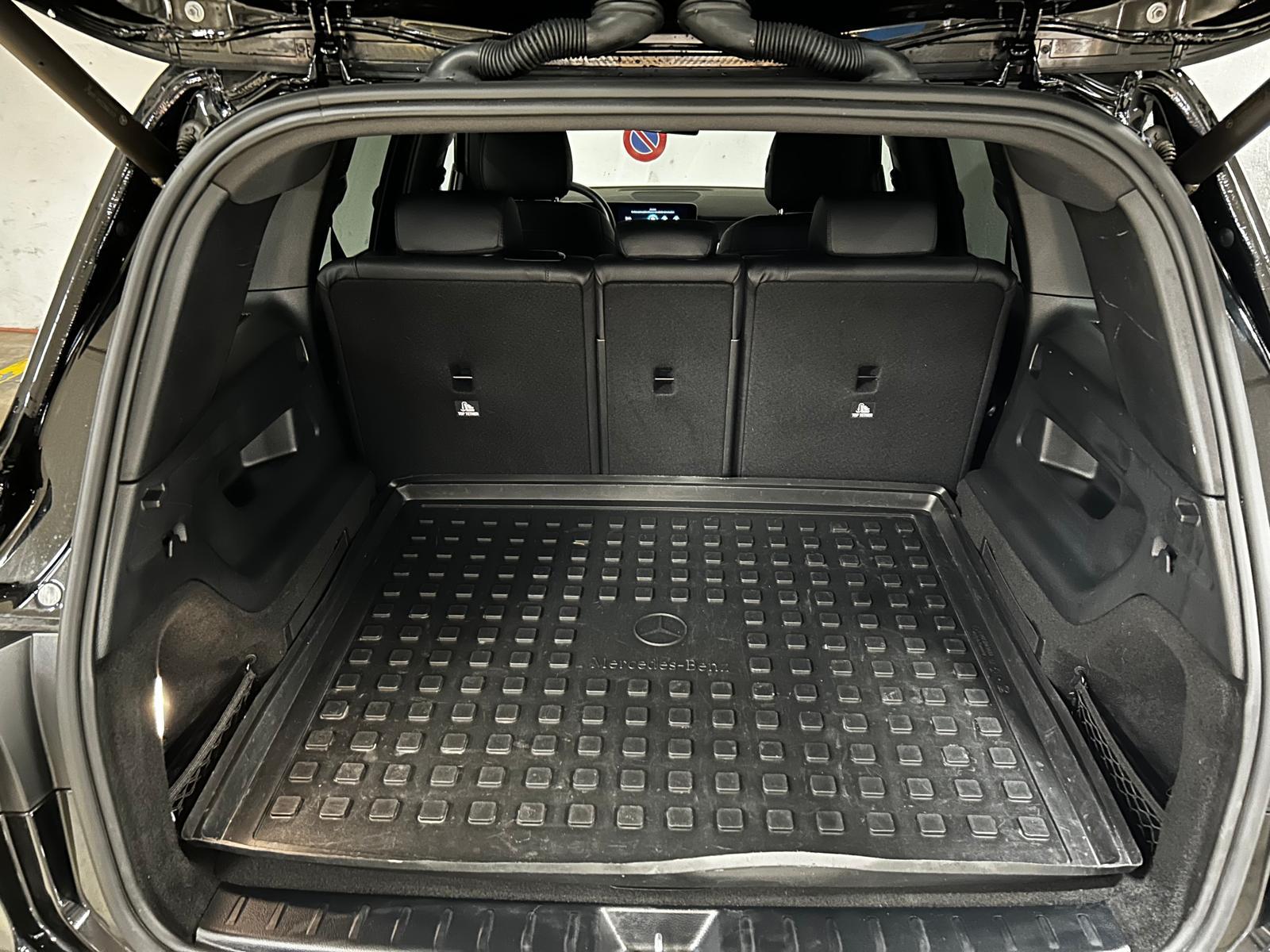 MERCEDES-BENZ GLB 250 Progressive 4matic-image-5