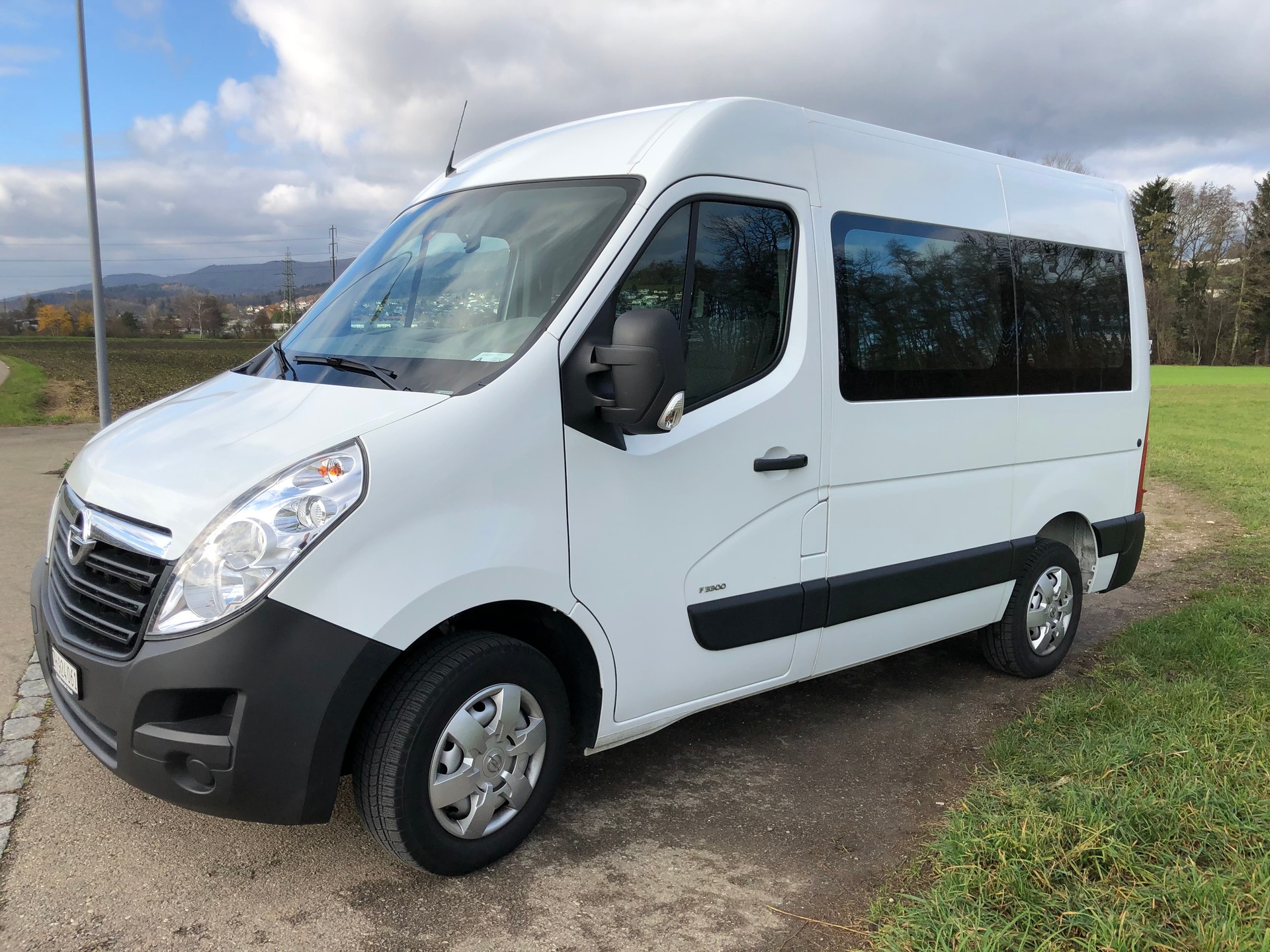 OPEL MOVANO-image-1