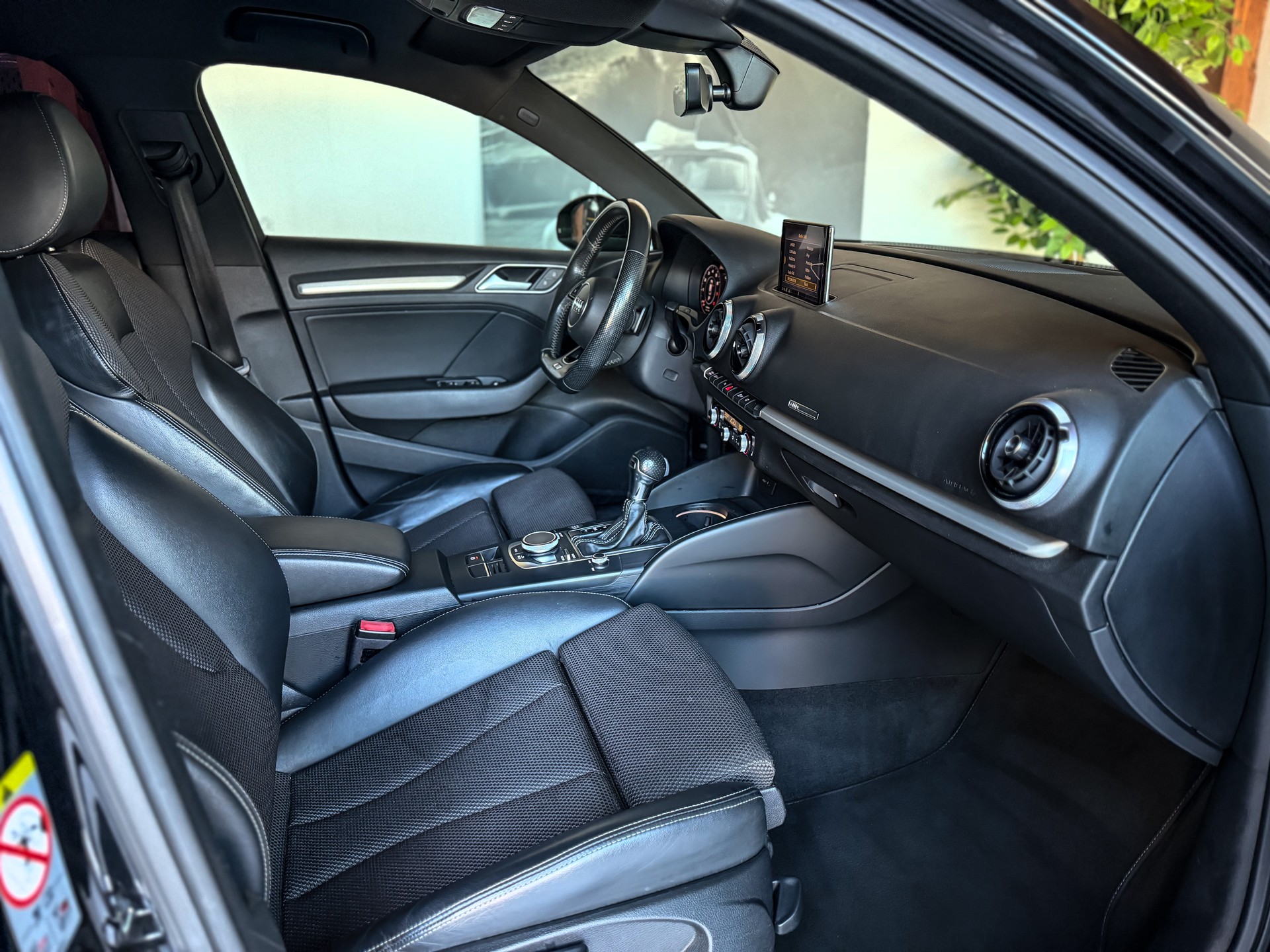 AUDI A3 Sportback 35 TFSI Sport S-tronic-image-10