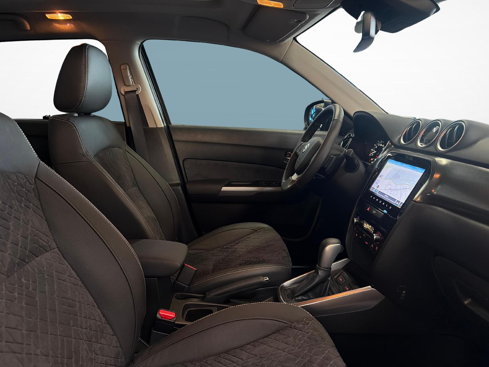 SUZUKI Vitara 1.4 T Compact Top Hybrid 4x4-image-9