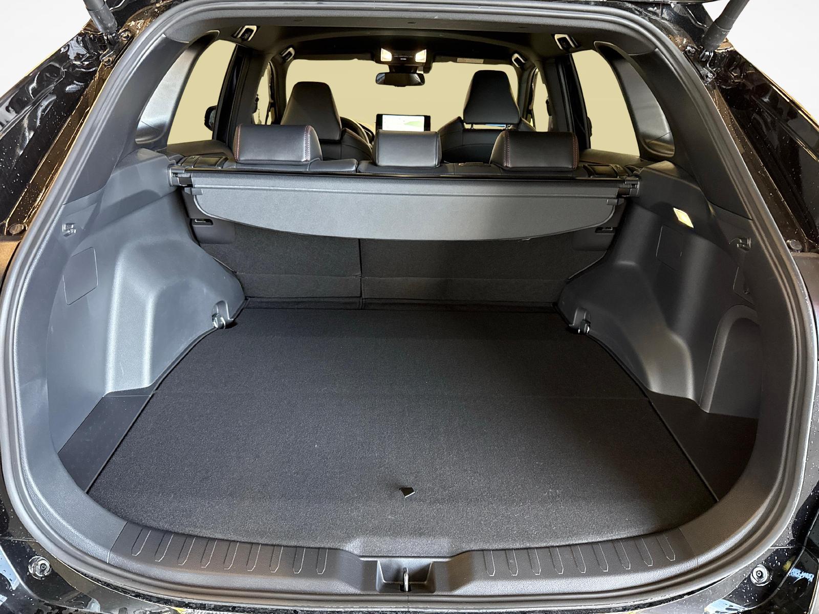 SUZUKI Across 2.5 PHEV Compact Top 4x4-image-11