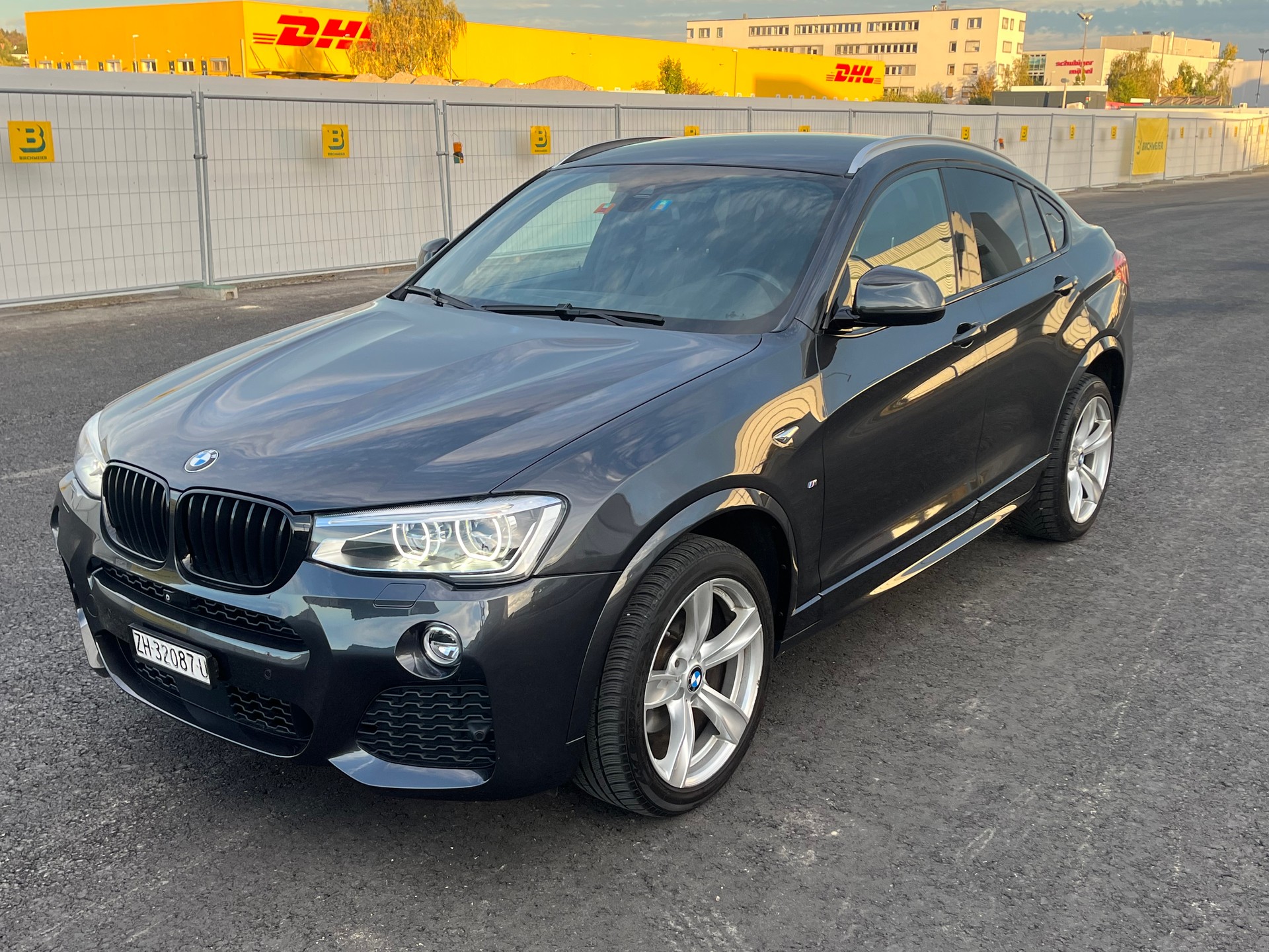 BMW X4 xDrive 35i xLine Steptronic-image-4