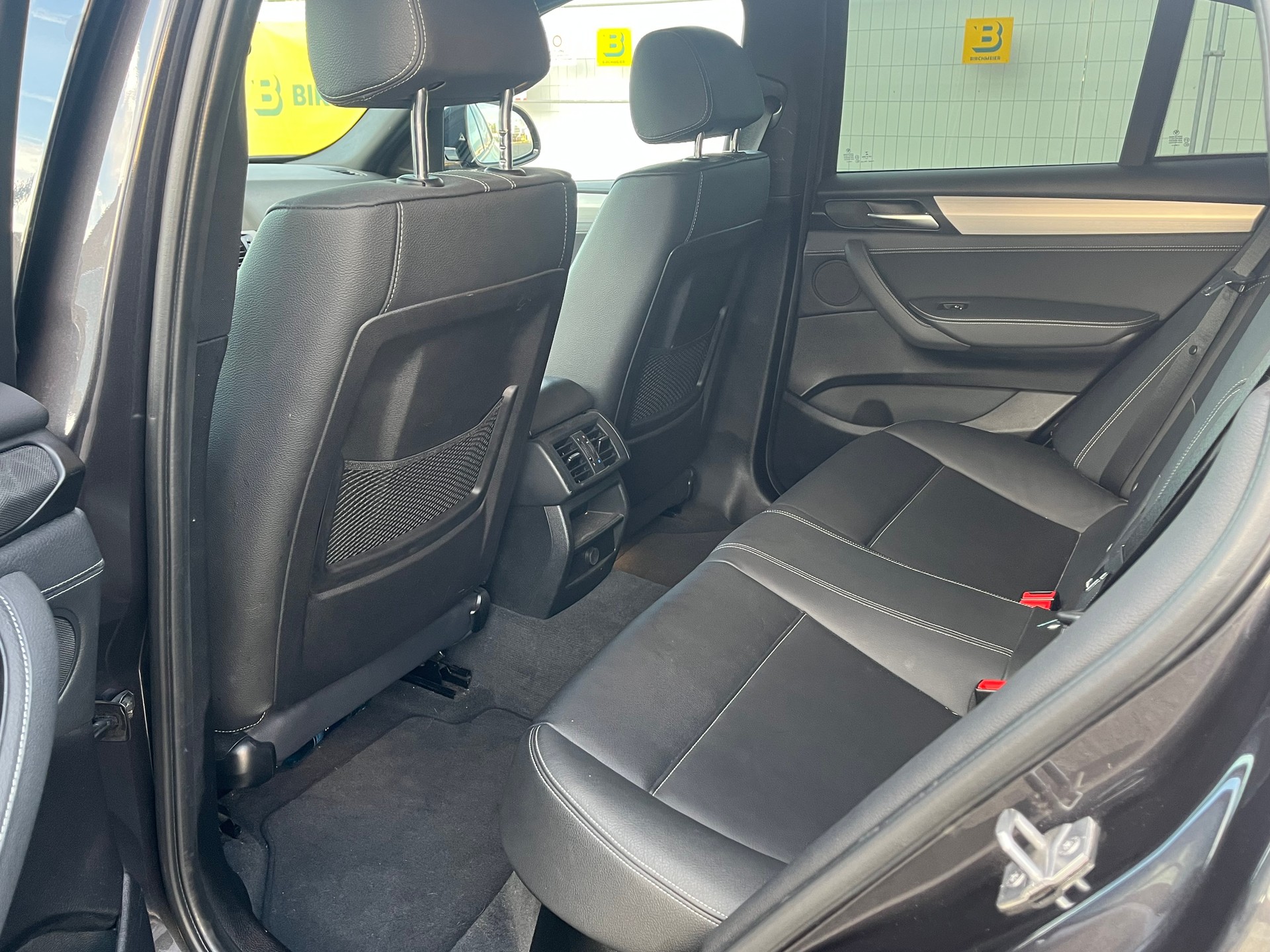 BMW X4 xDrive 35i xLine Steptronic-image-13
