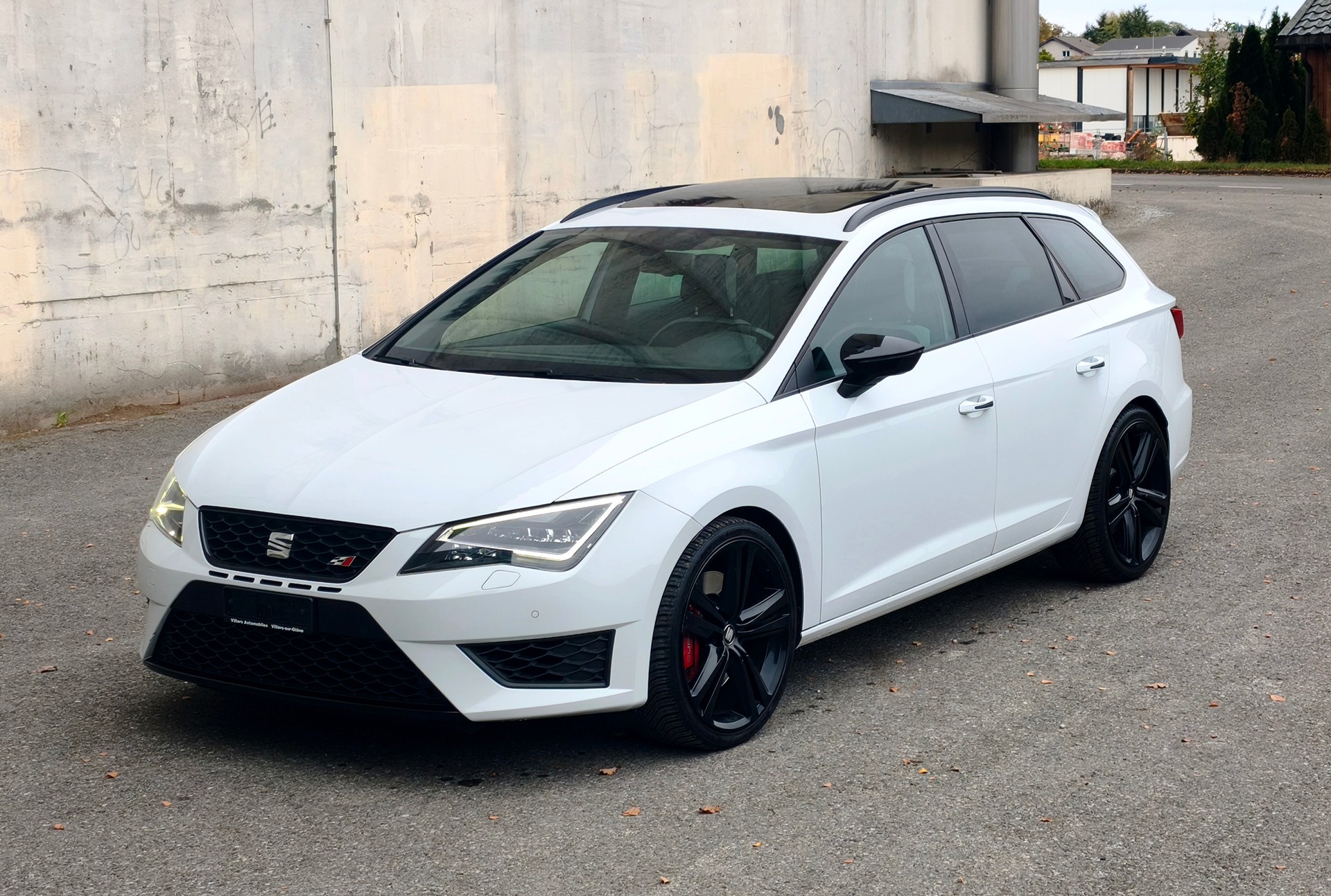 SEAT Leon ST 2.0 TSI Cupra 280 DSG-image-0