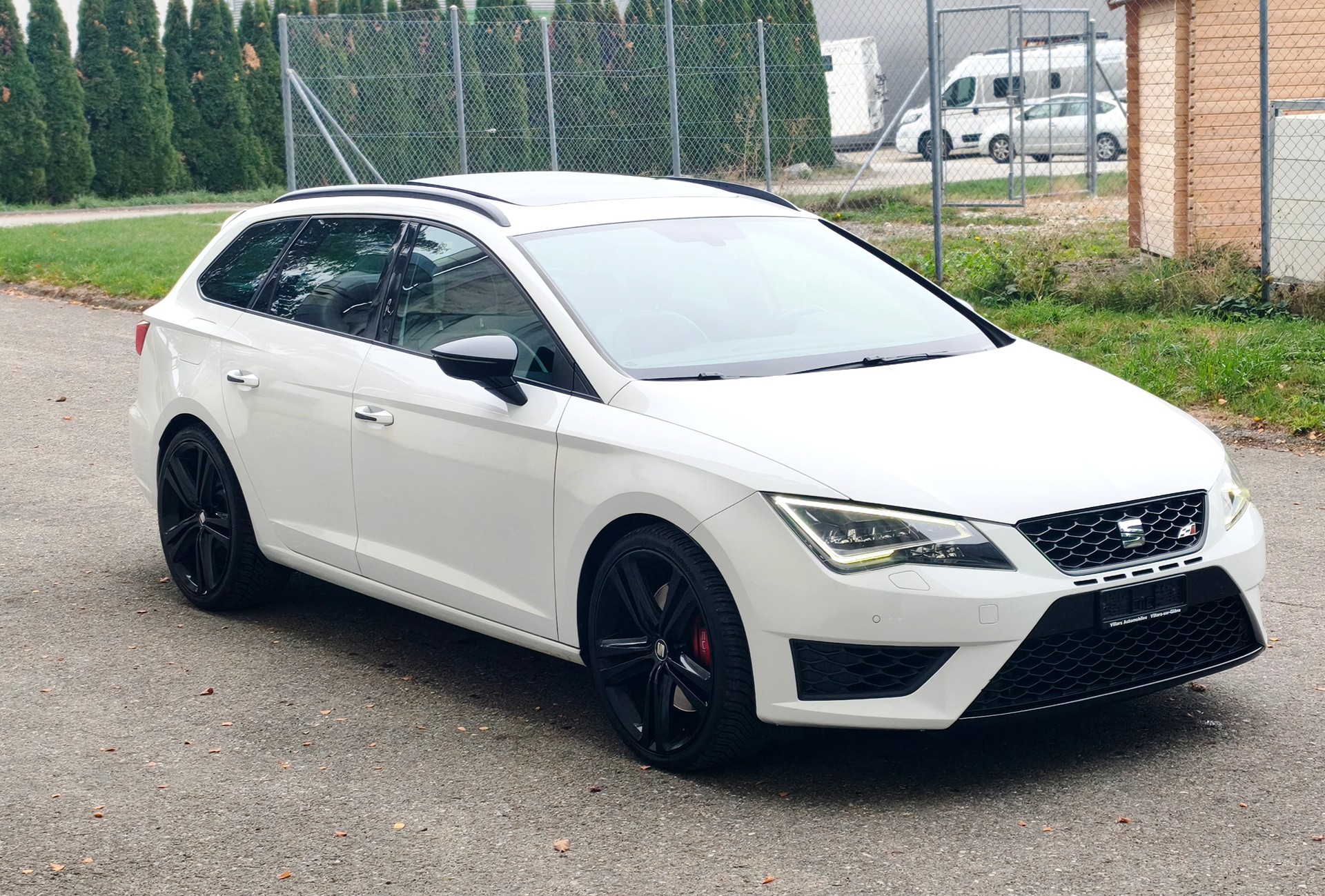 SEAT Leon ST 2.0 TSI Cupra 280 DSG-image-1