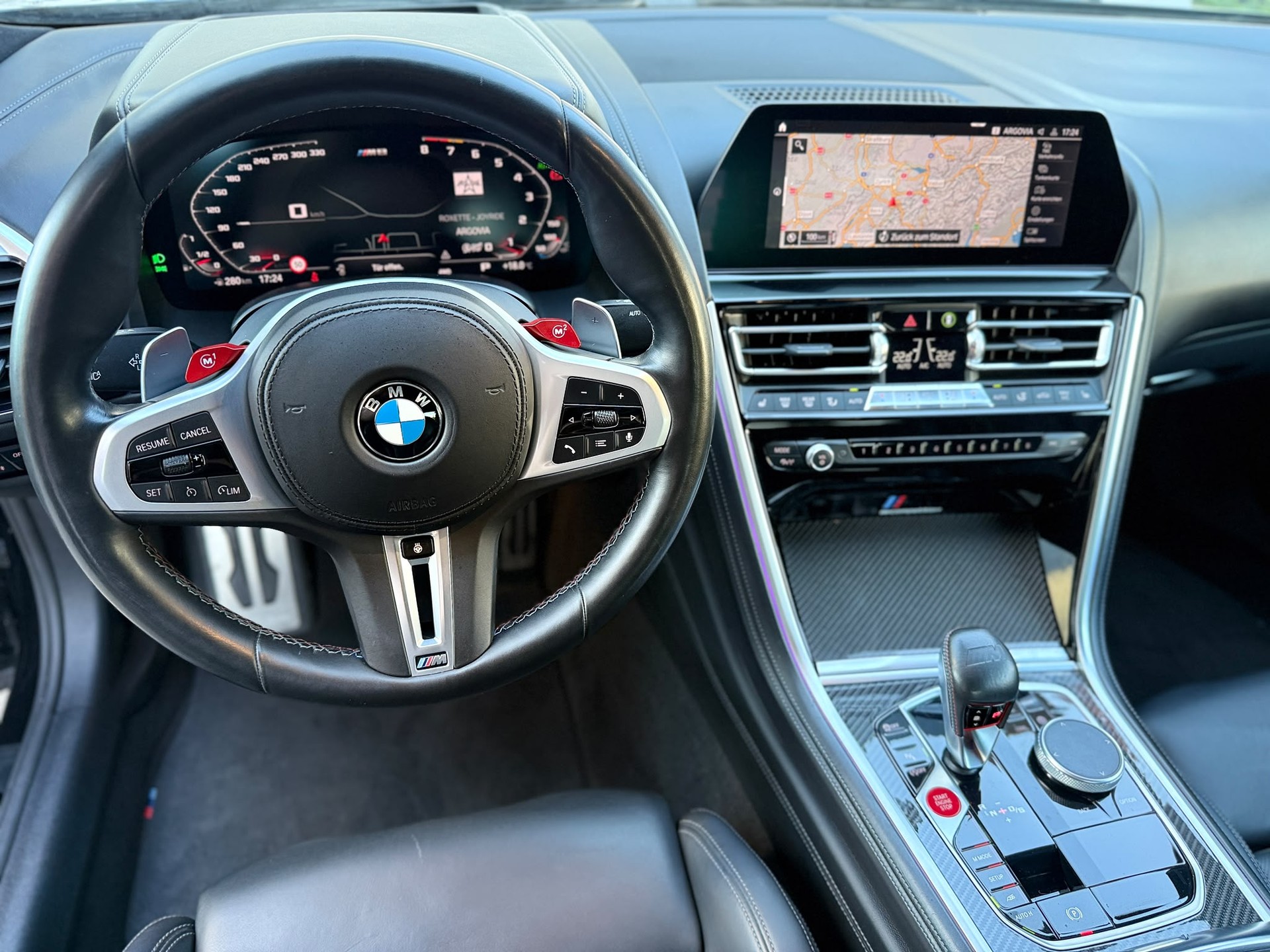 BMW M8 Competition xDrive Coupé-image-18