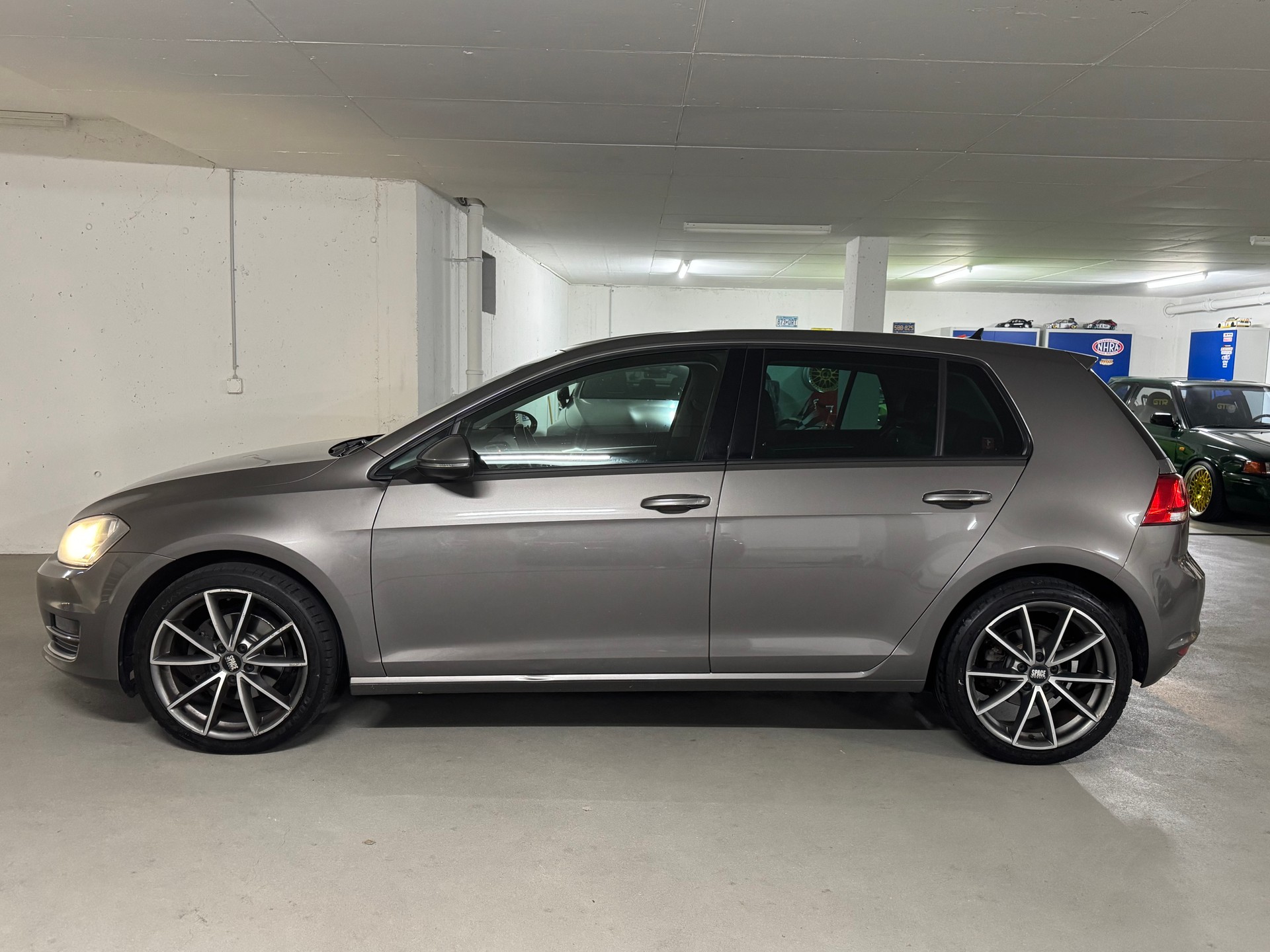 VW Golf 1.4 TSI Highline DSG 1-Hand-image-3