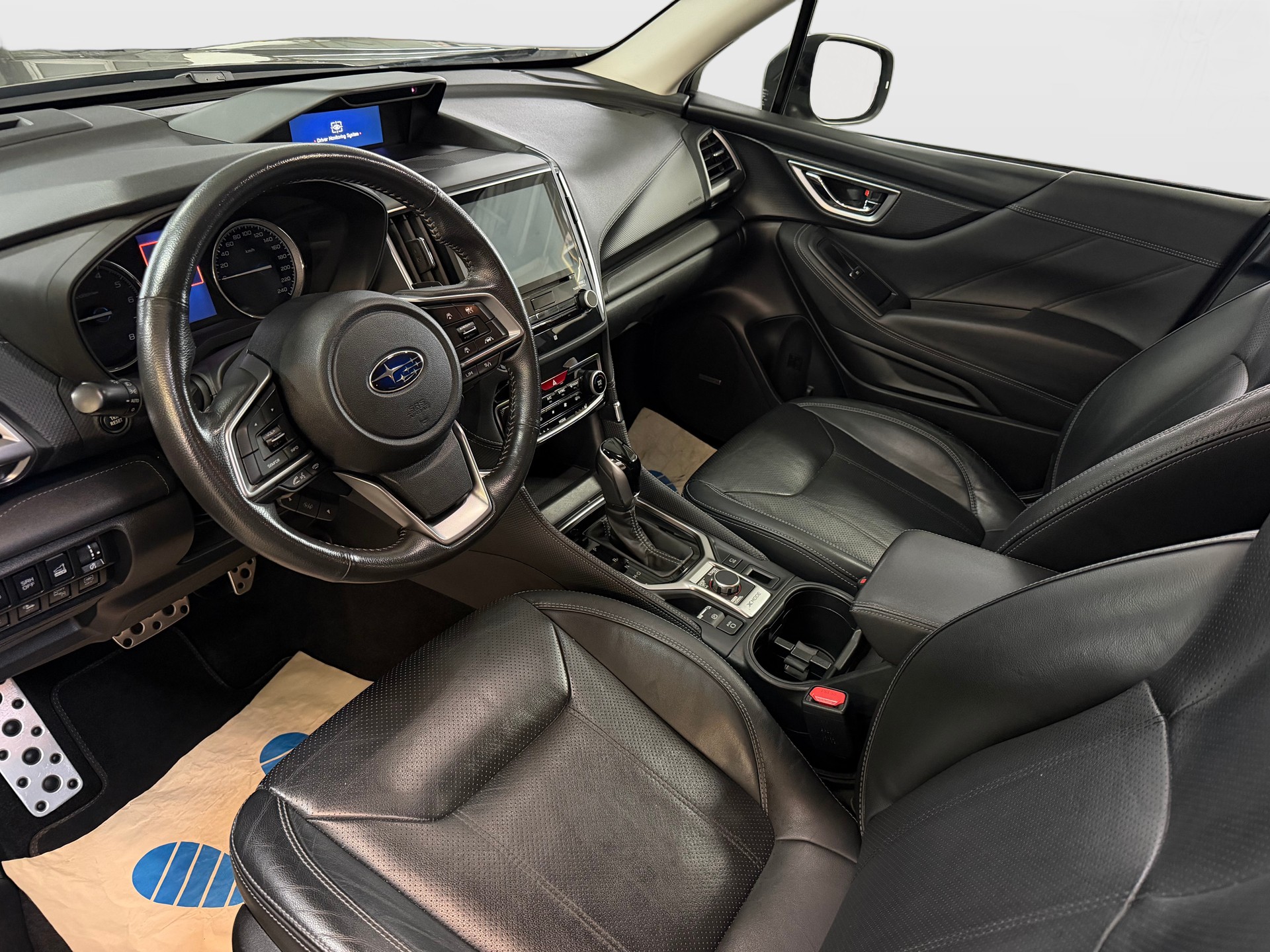 SUBARU Forester 2.0i e-Boxer Luxury Lineartronic | CH-Auto | Frisch MFK | AHK 1870kg. | Eyesight Fahrassistenzsystem-image-6