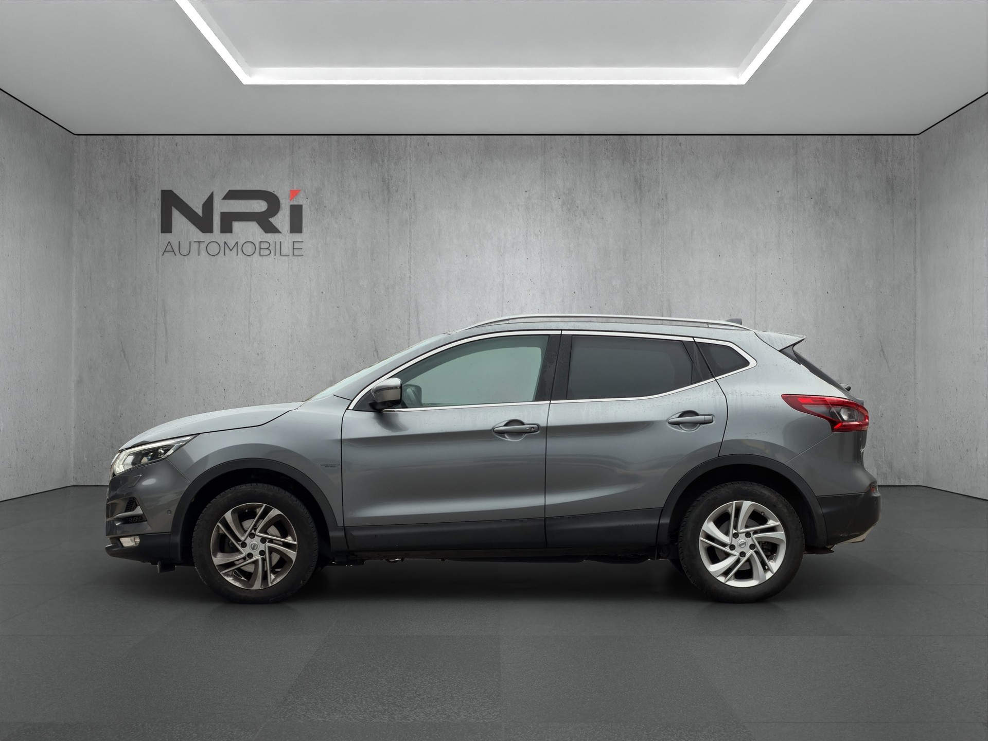 NISSAN Qashqai 1.6 dCi Tekna+-image-7