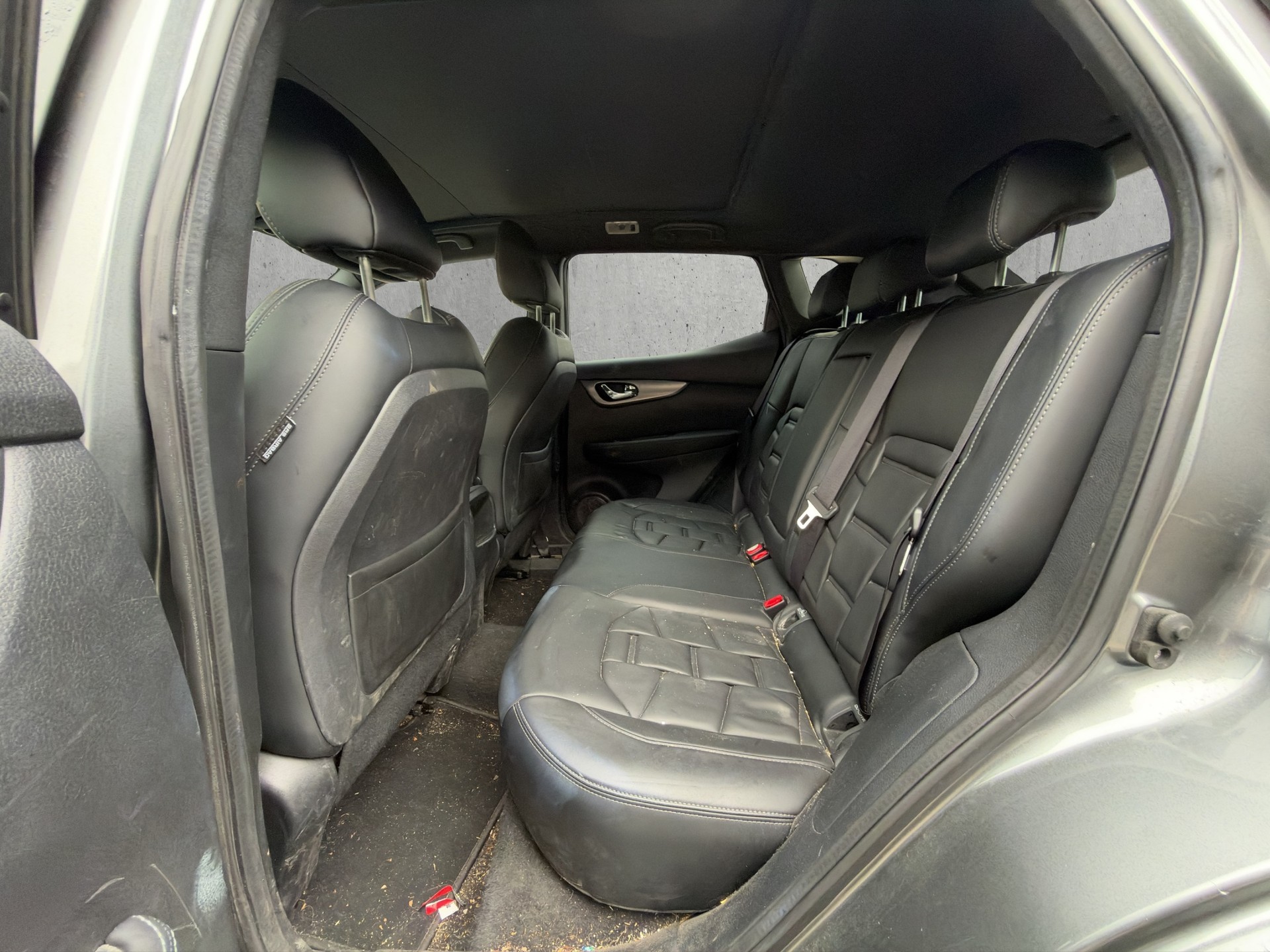 NISSAN Qashqai 1.6 dCi Tekna+-image-10