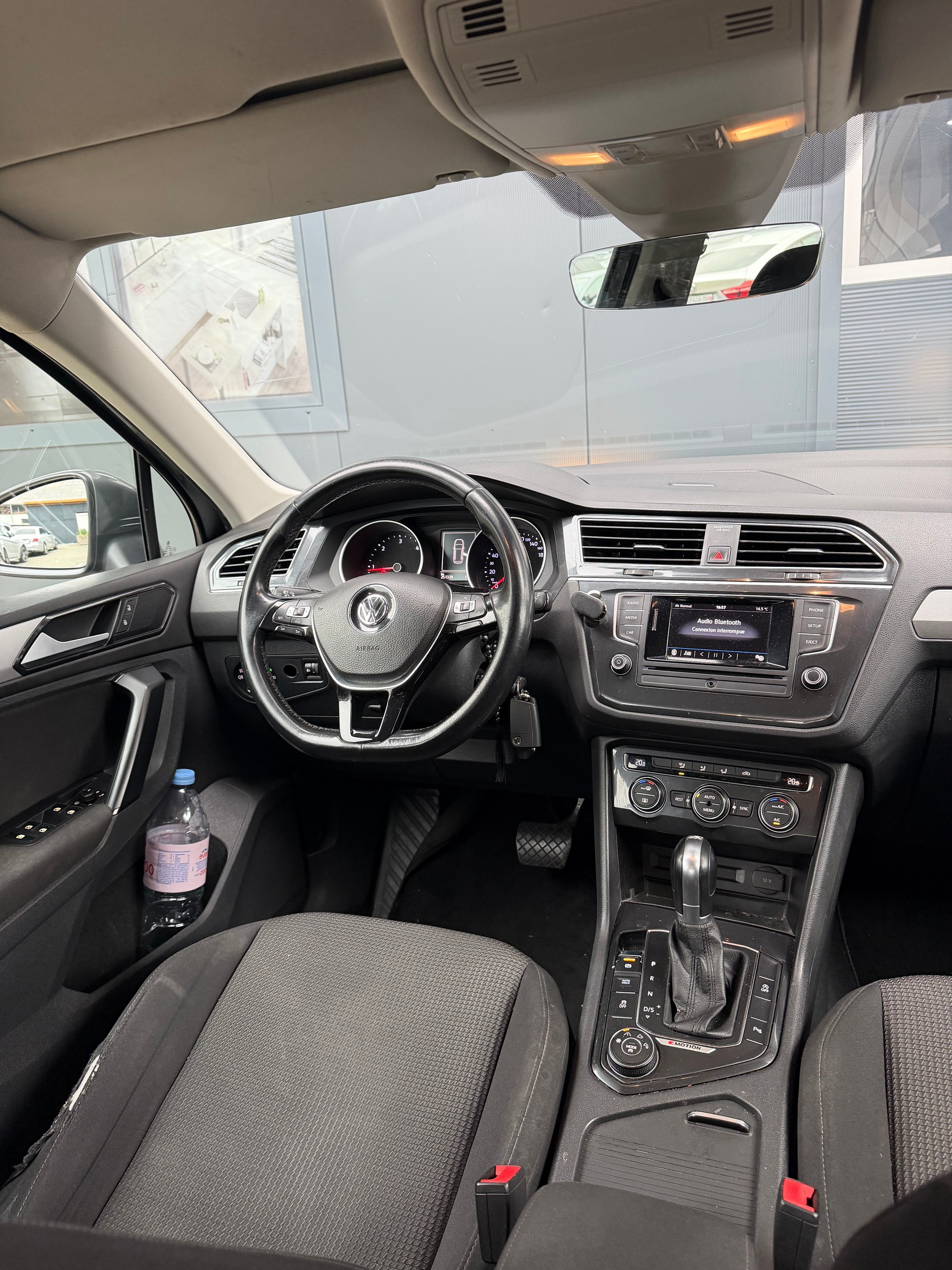 VW Tiguan 2.0 TDI SCR Comfortline 4Motion DSG-image-8