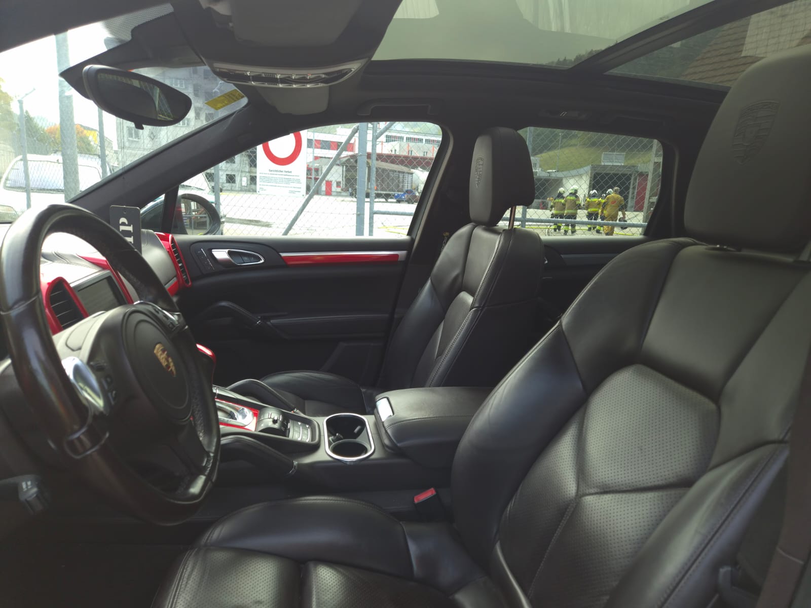 PORSCHE Cayenne Diesel-image-11