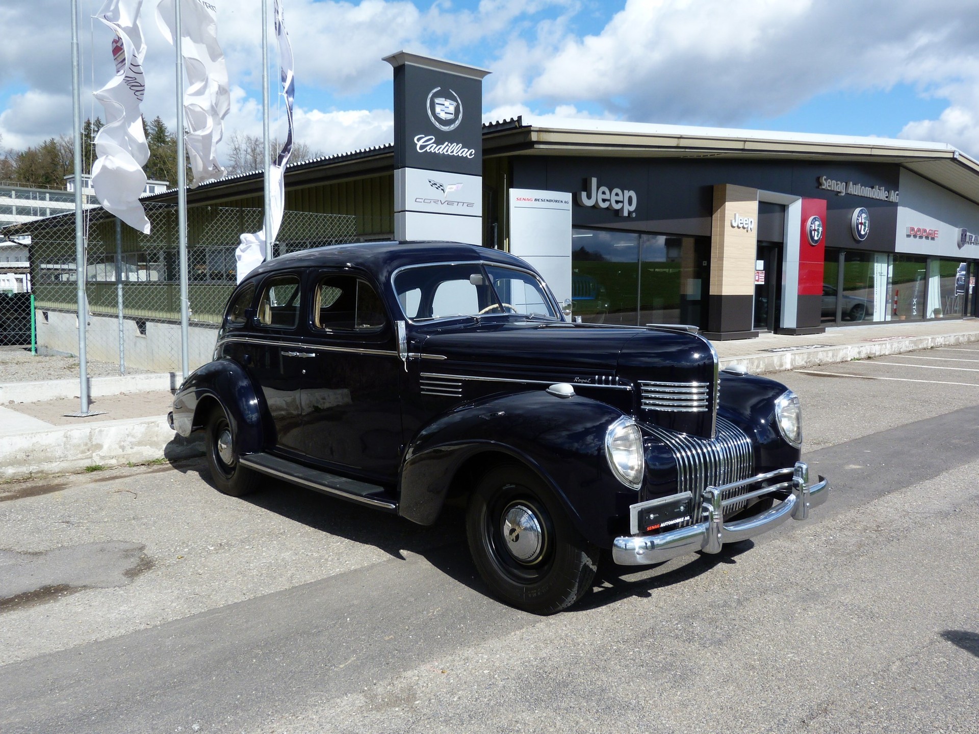 CHRYSLER Royal C 22-image-1