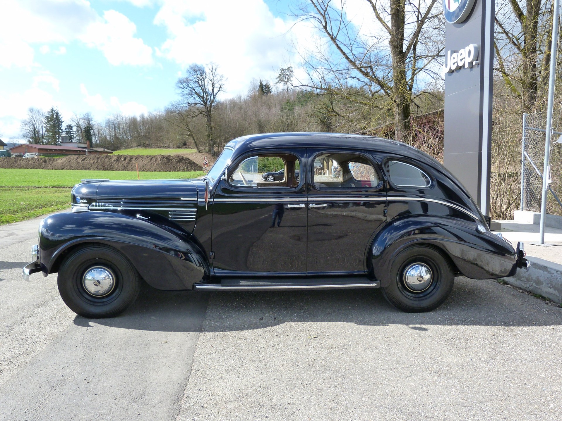 CHRYSLER Royal C 22-image-3