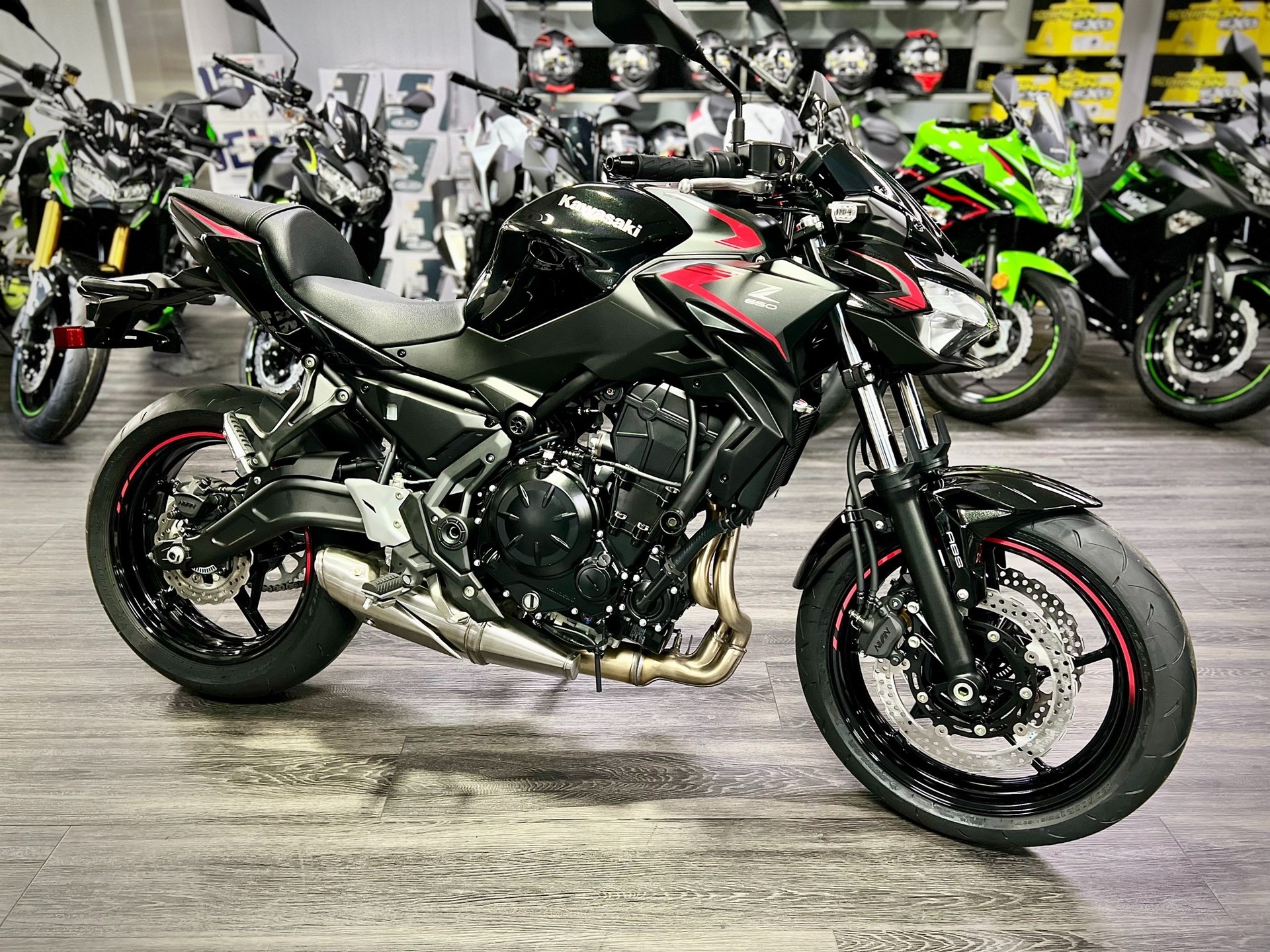 KAWASAKI Z 650