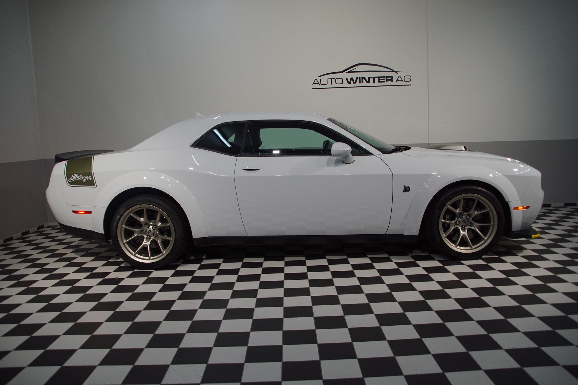 DODGE Challenger 392 Shaker Swinger LAST CALL-image-4