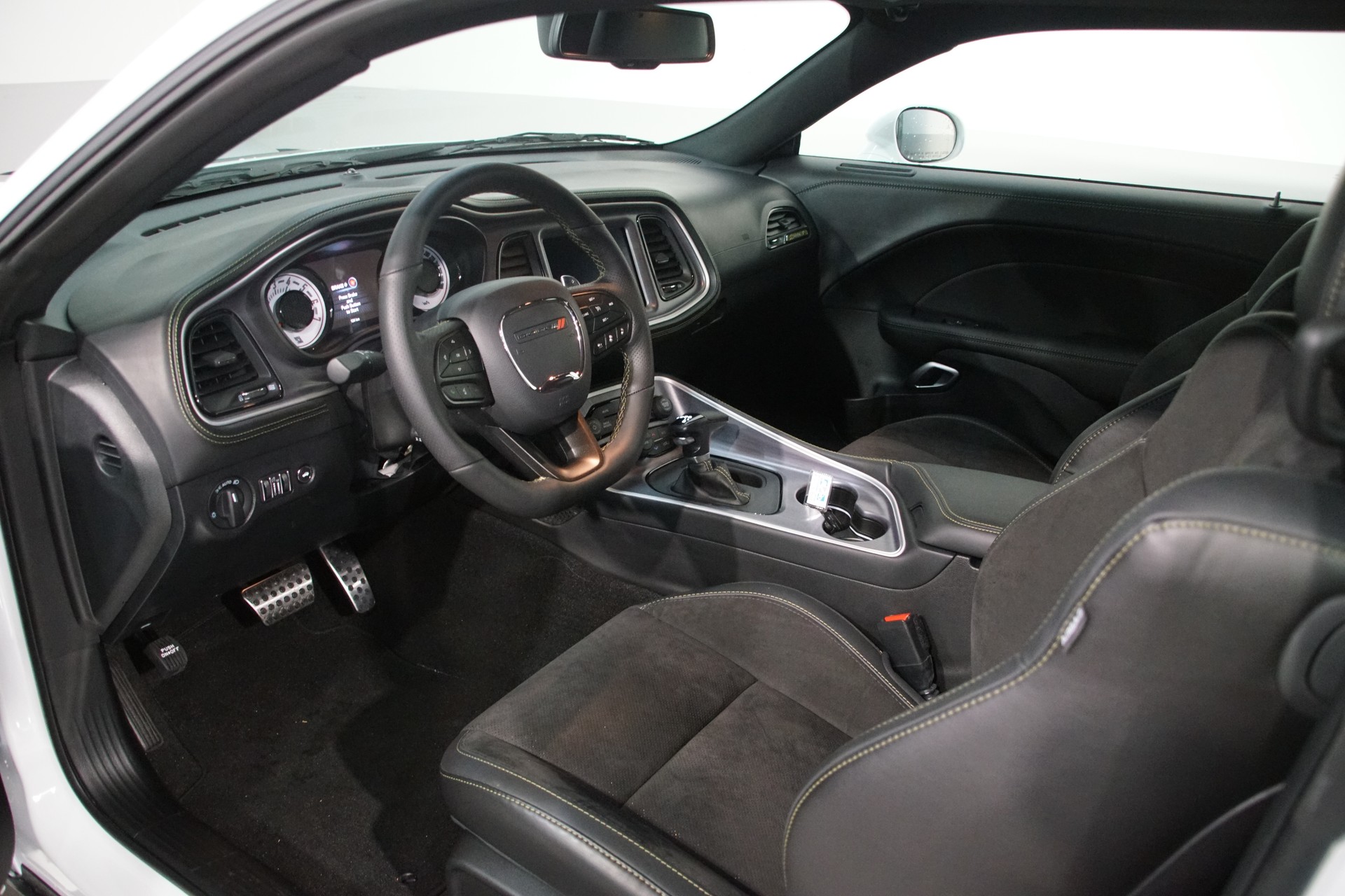 DODGE Challenger 392 Shaker Swinger LAST CALL-image-11