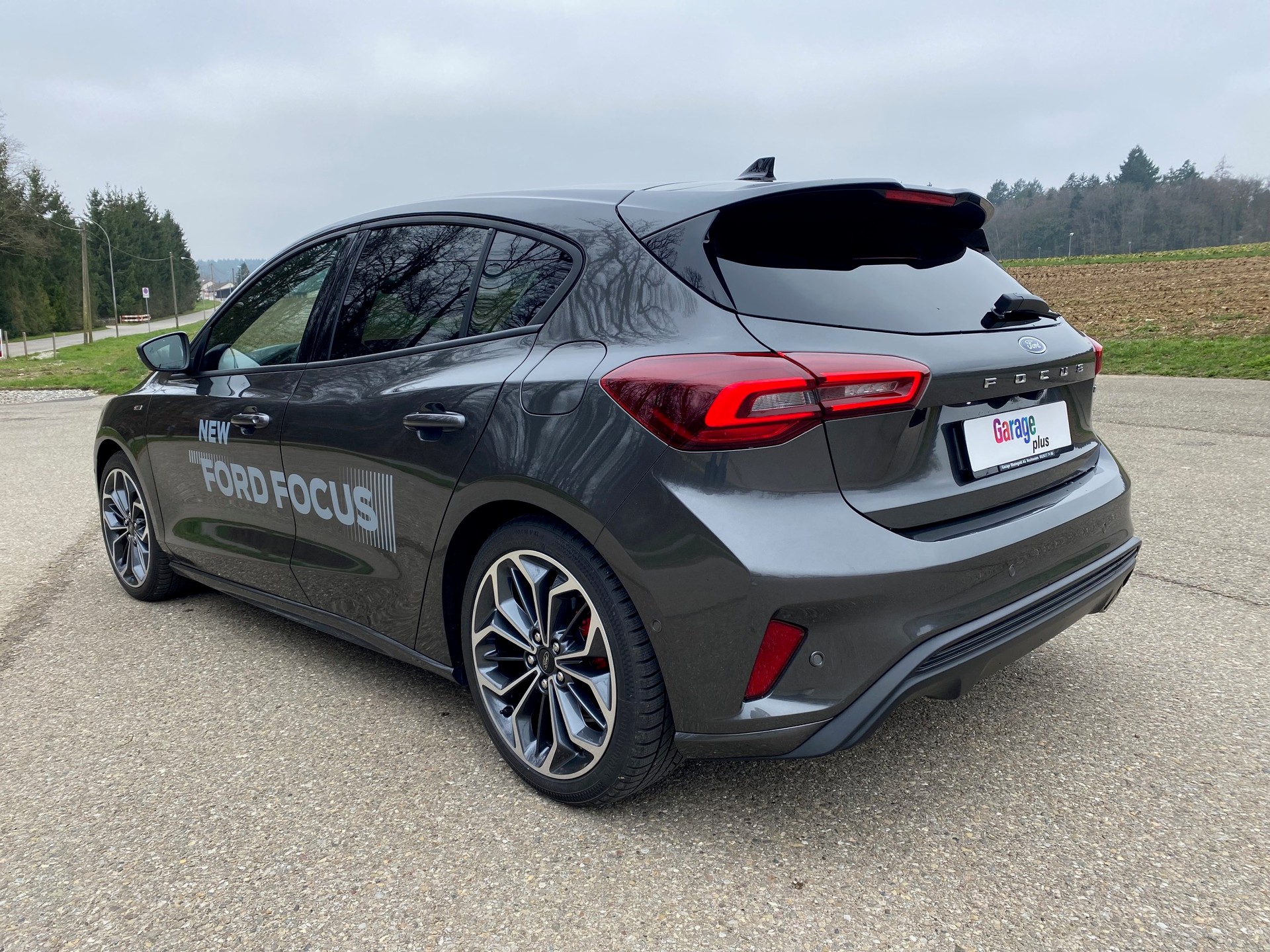 FORD Focus 1.0 MHEV ST-Line Vignale Automat-showroom-element-2