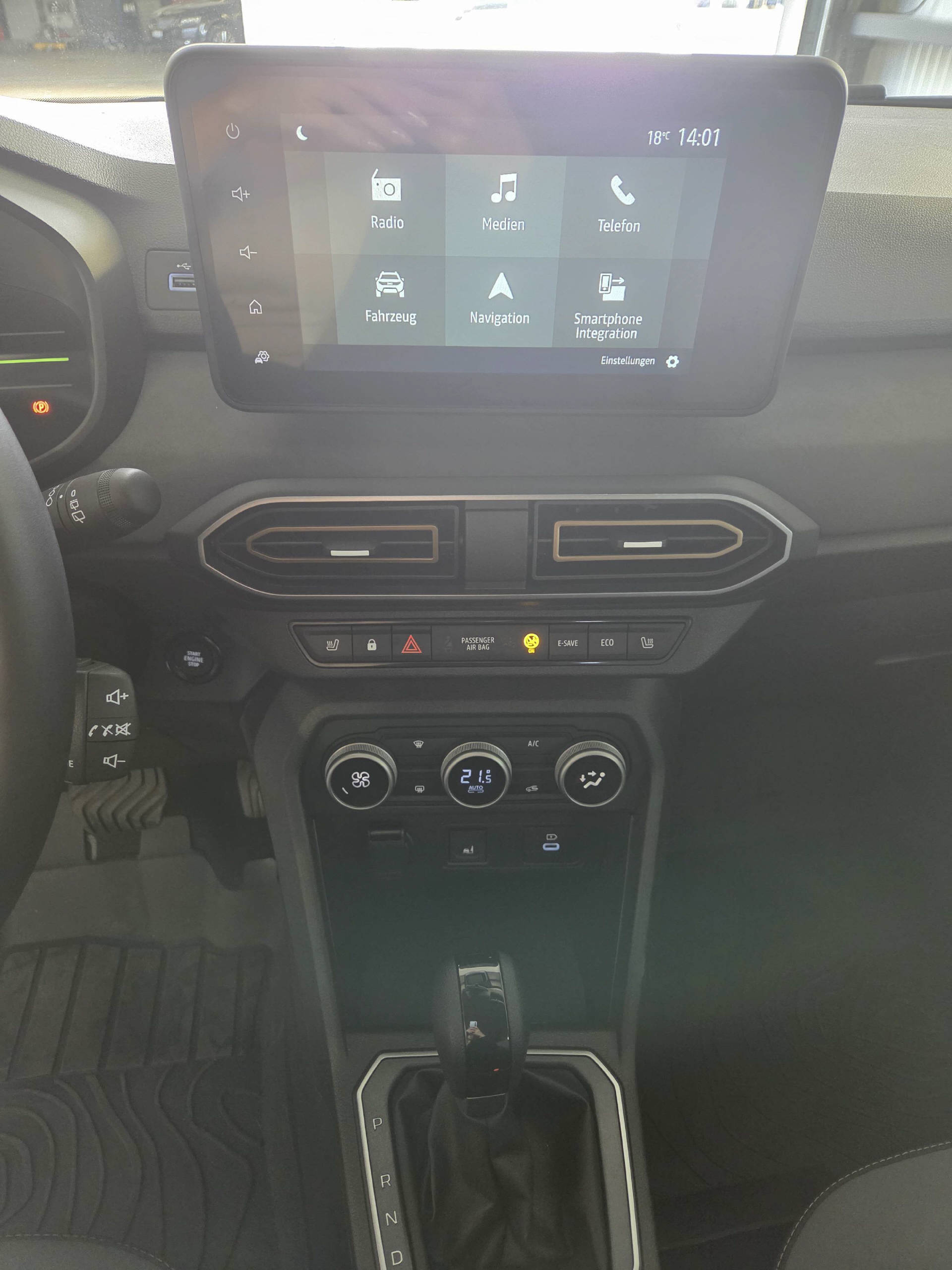 DACIA Jogger 1.6 Hybrid Extreme 7P-image-8