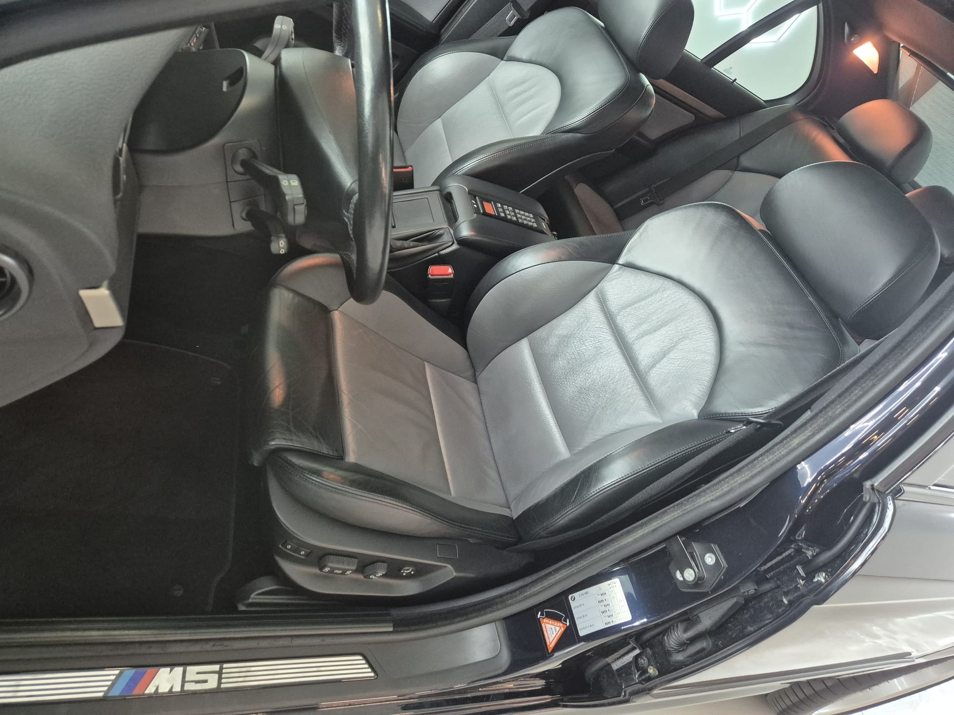 BMW M5 E39 V8-image-11