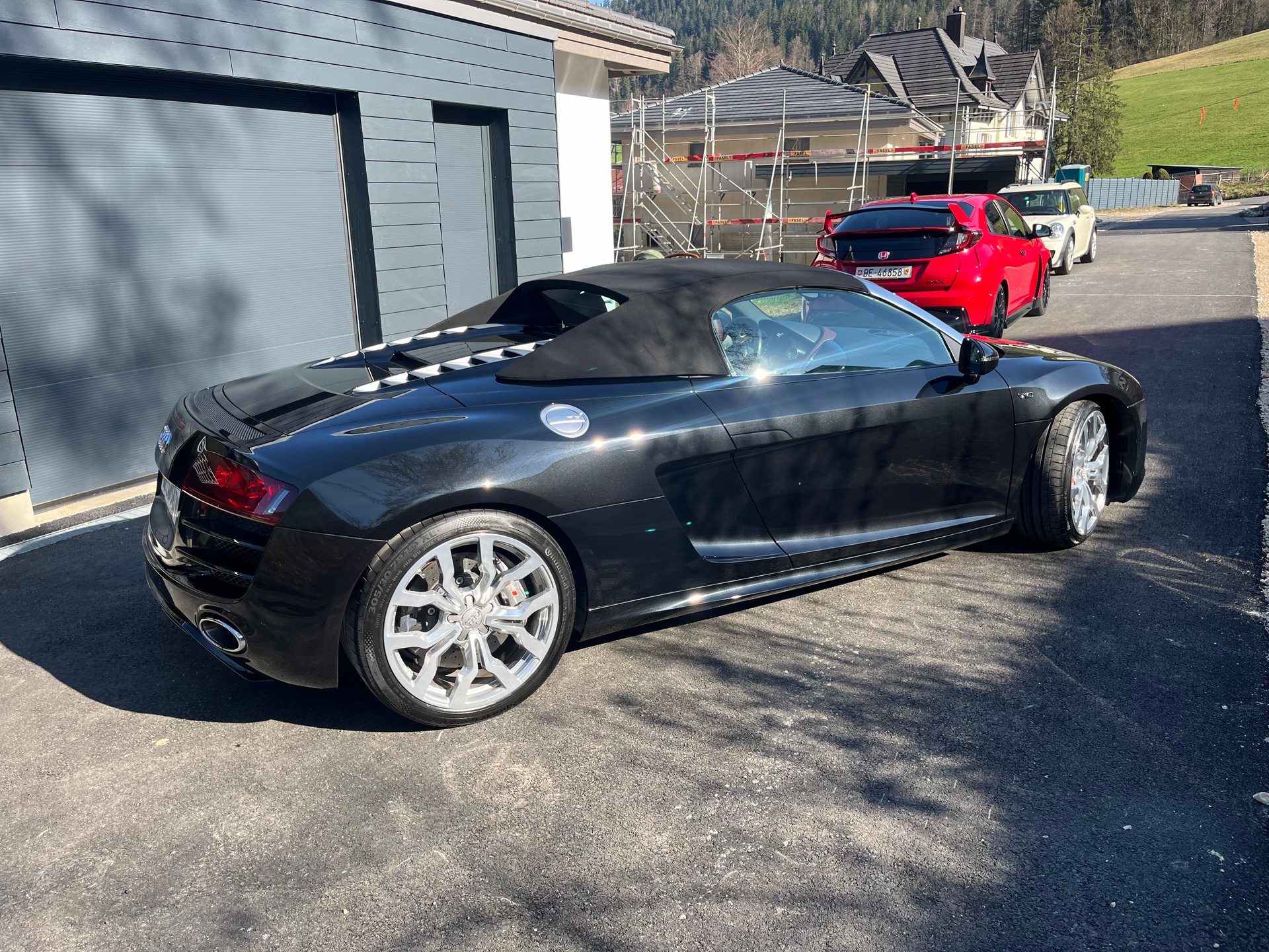 AUDI R8 Spyder 5.2 R-Tronic-image-10