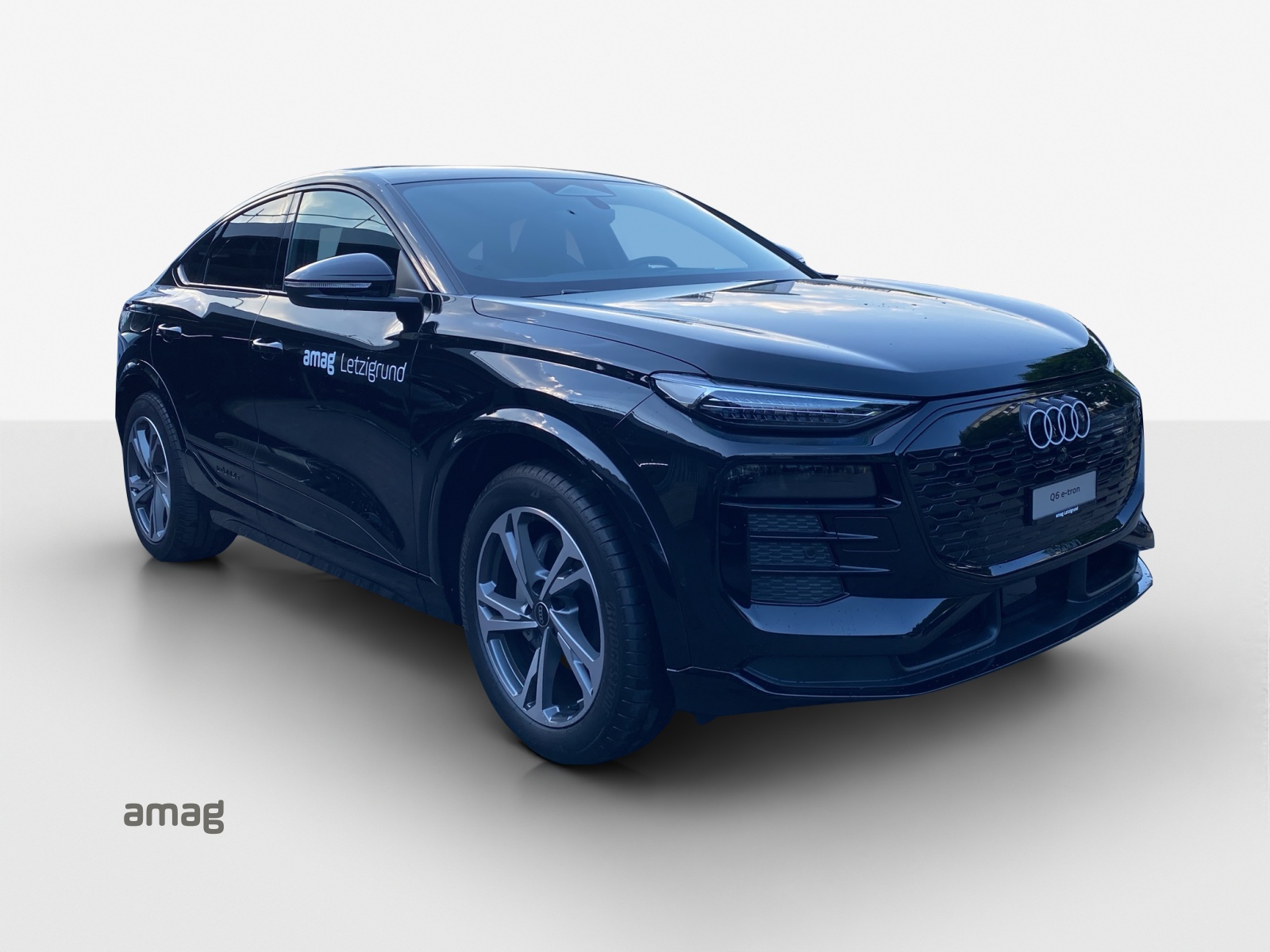 AUDI Q6 Sportback e-tron quattro-image-5