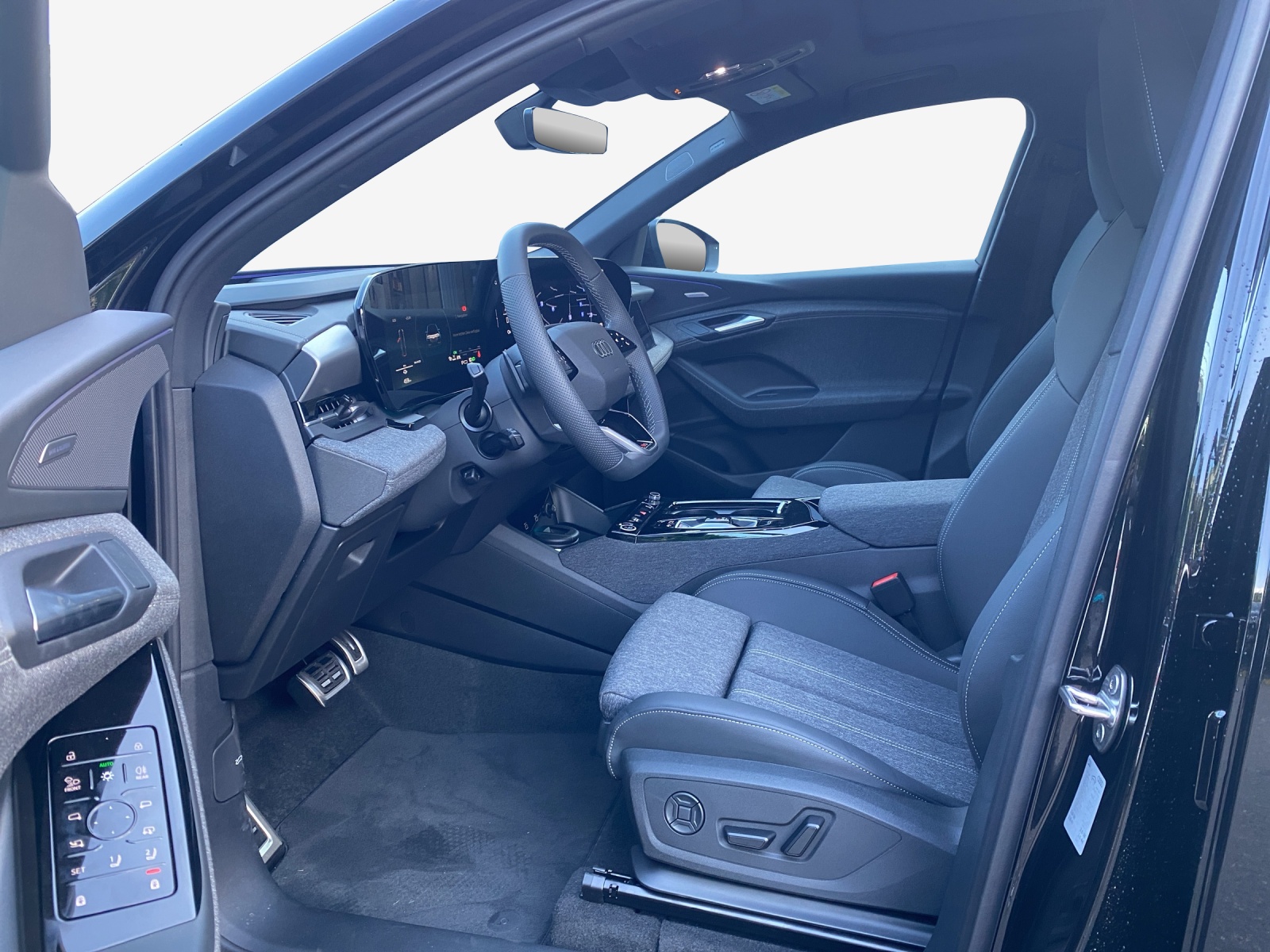 AUDI Q6 Sportback e-tron quattro-image-7