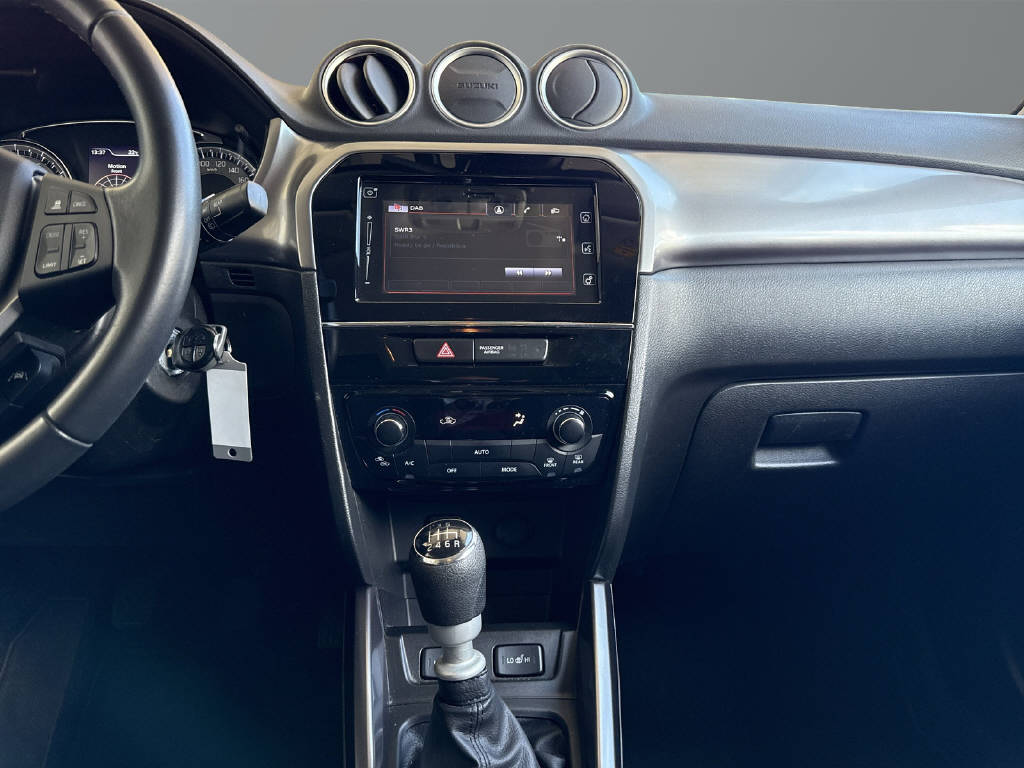SUZUKI Vitara 1.4 T Compact+ Hybrid-image-8