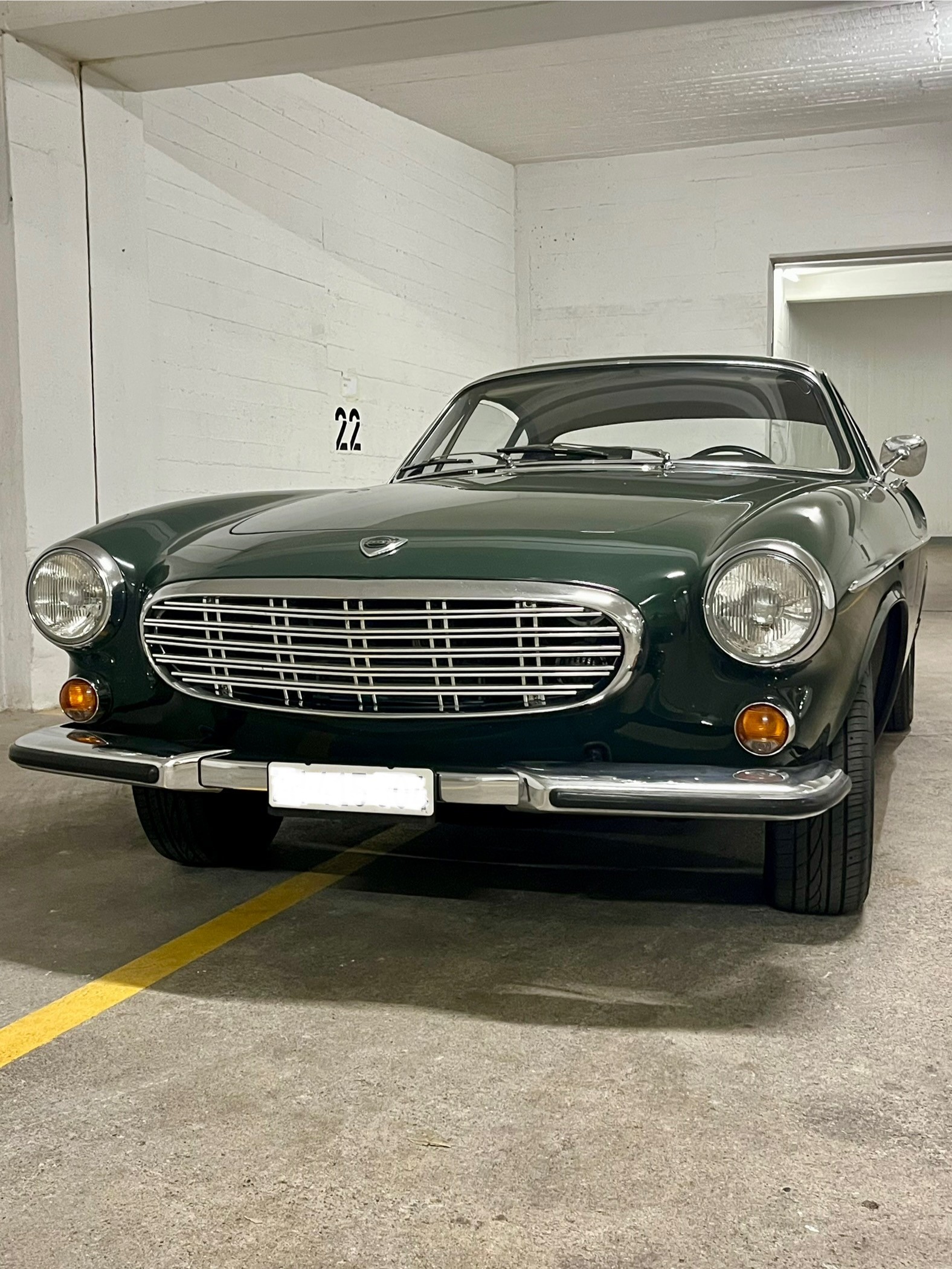 VOLVO P1800