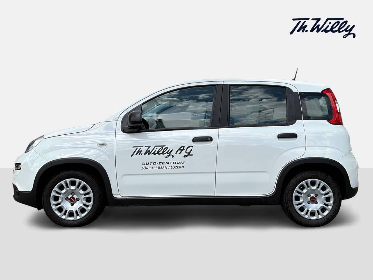 FIAT Panda 1.0 Hybrid Cult-image-1