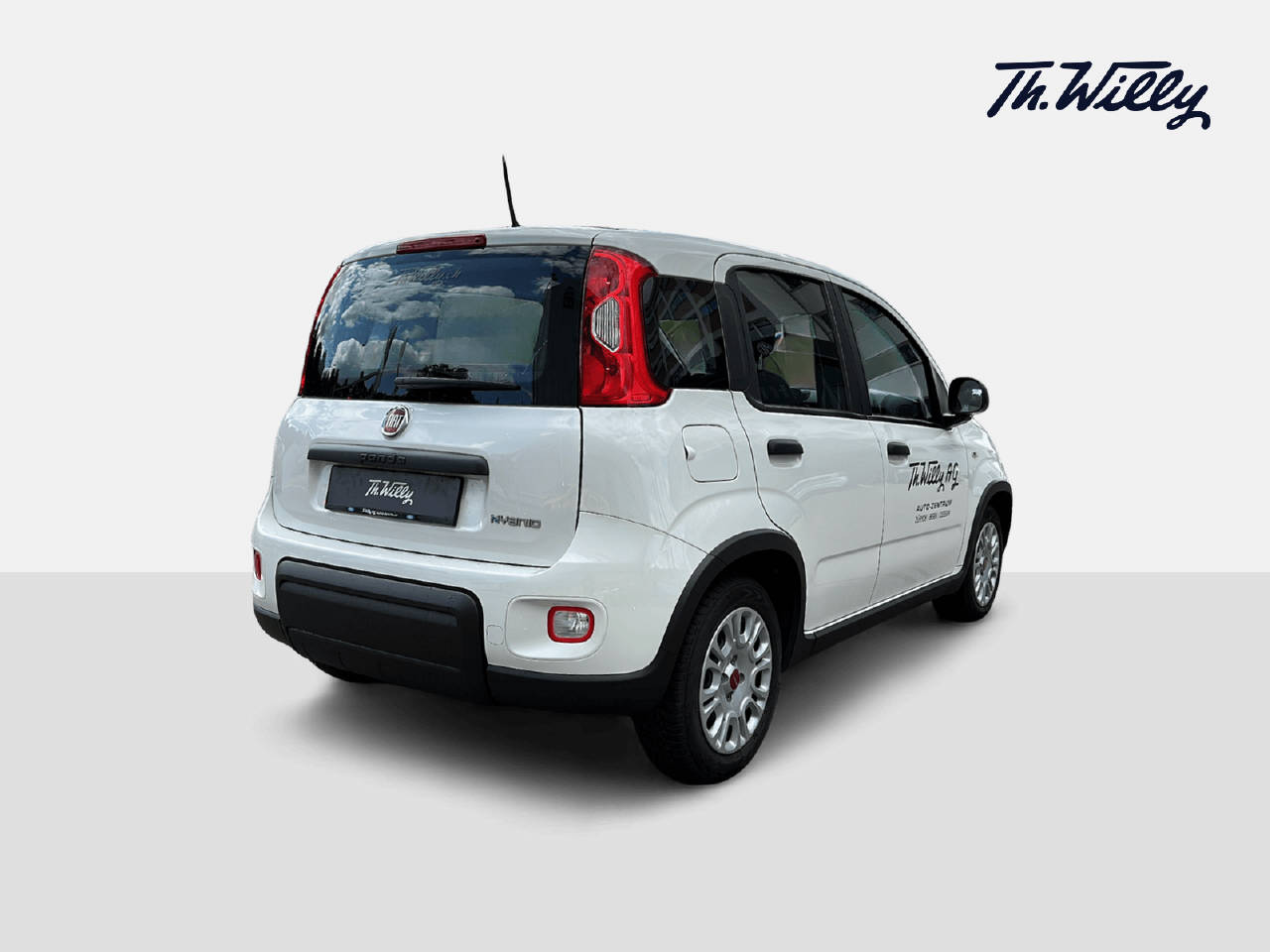 FIAT Panda 1.0 Hybrid Cult-image-4