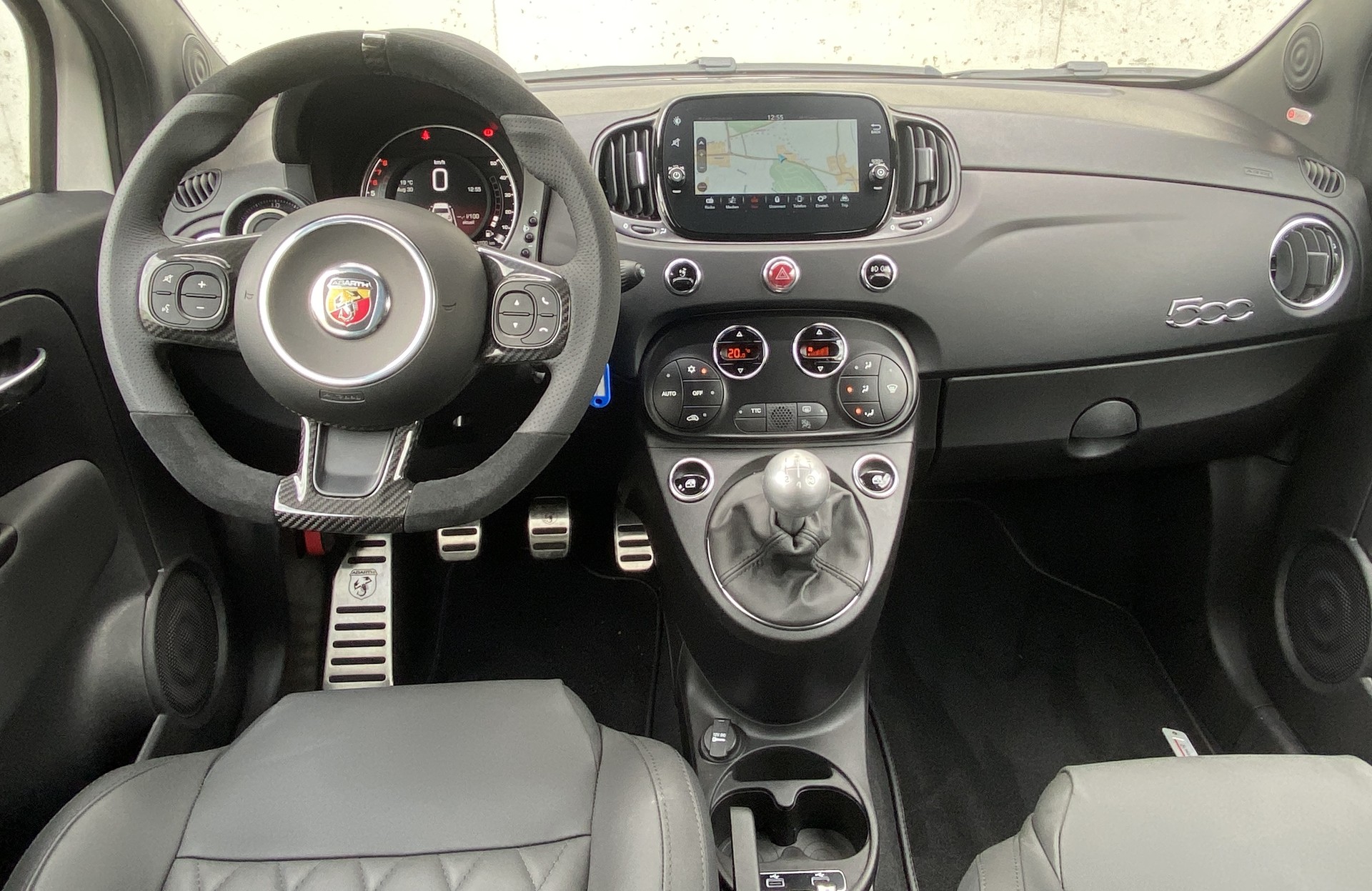 FIAT 695 1.4 16V Turbo Abarth Turismo-image-3