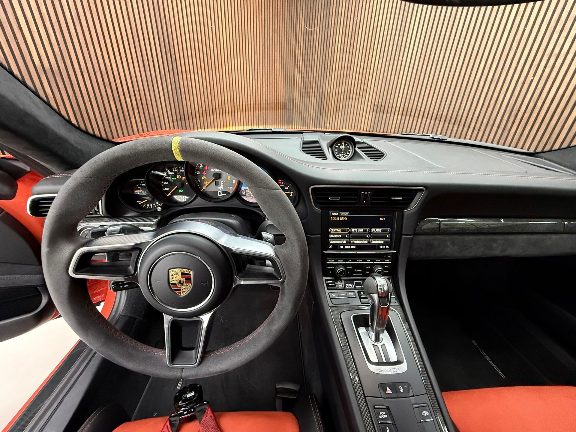 PORSCHE 911 GT3 RS PDK-image-5