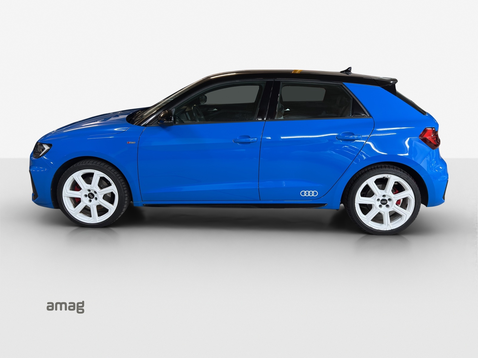 AUDI A1 Sportback 40 TFSI S Line S-tronic-image-1