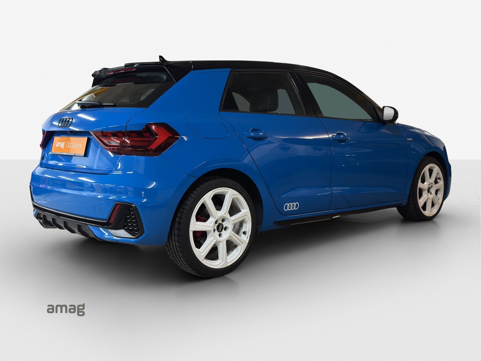 AUDI A1 Sportback 40 TFSI S Line S-tronic-image-4