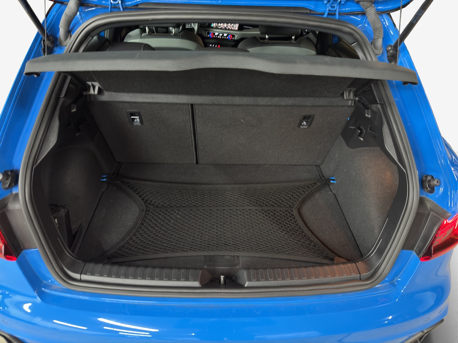 AUDI A1 Sportback 40 TFSI S Line S-tronic-image-12