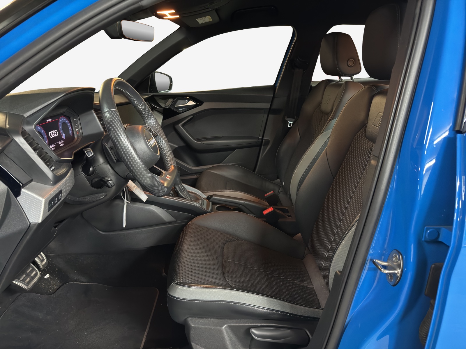 AUDI A1 Sportback 40 TFSI S Line S-tronic-image-7