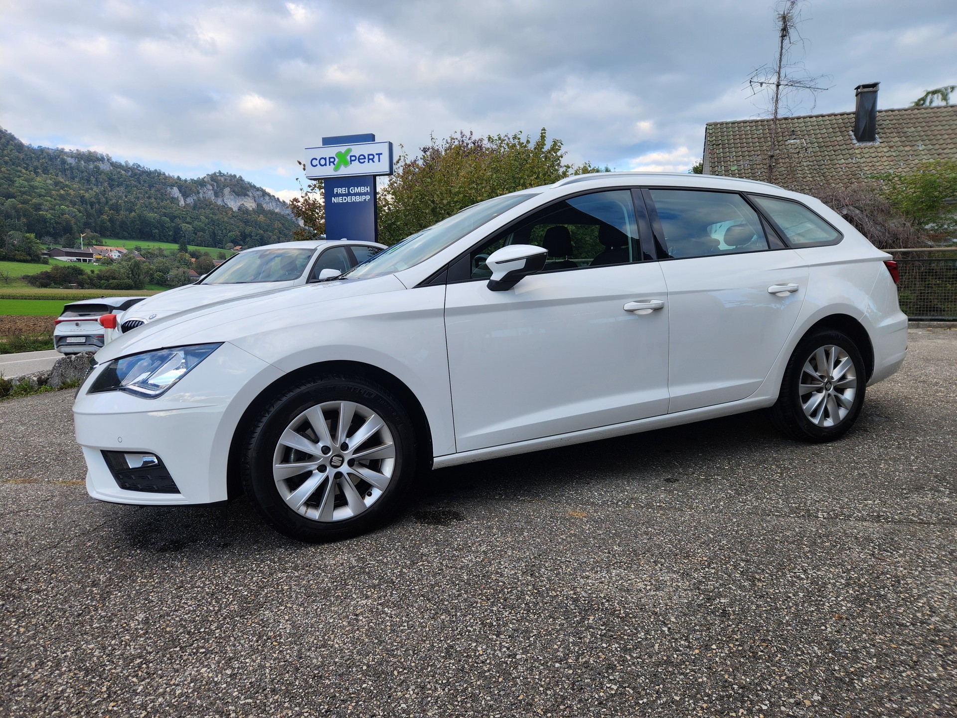 SEAT Leon ST 1.4 TGI Style DSG-image-4