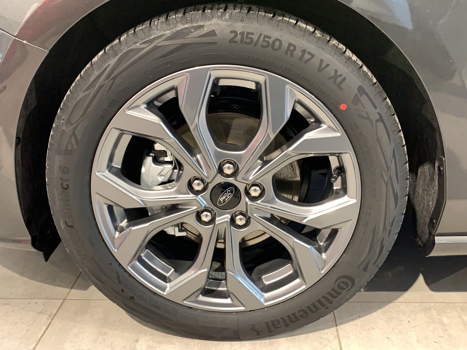 FORD Focus 1.0i EcoB Hybrid 155 ST-Line X-image-7