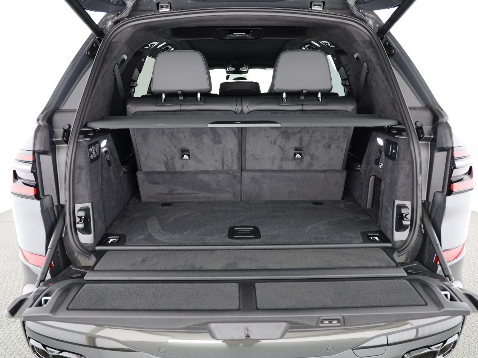 BMW X7 xDrive M60i M Sport Pro-image-6