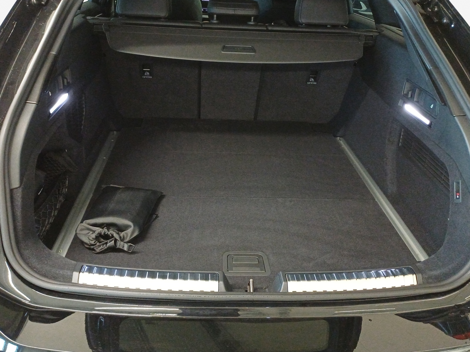 AUDI A6 Avant TFSI quattro 270 kW S tronic-image-12