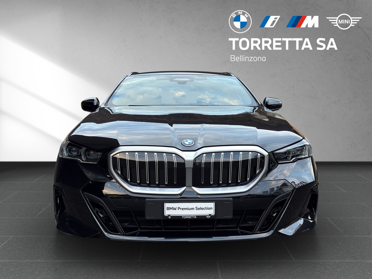 BMW 530e xDrive M Sport Steptronic-image-8
