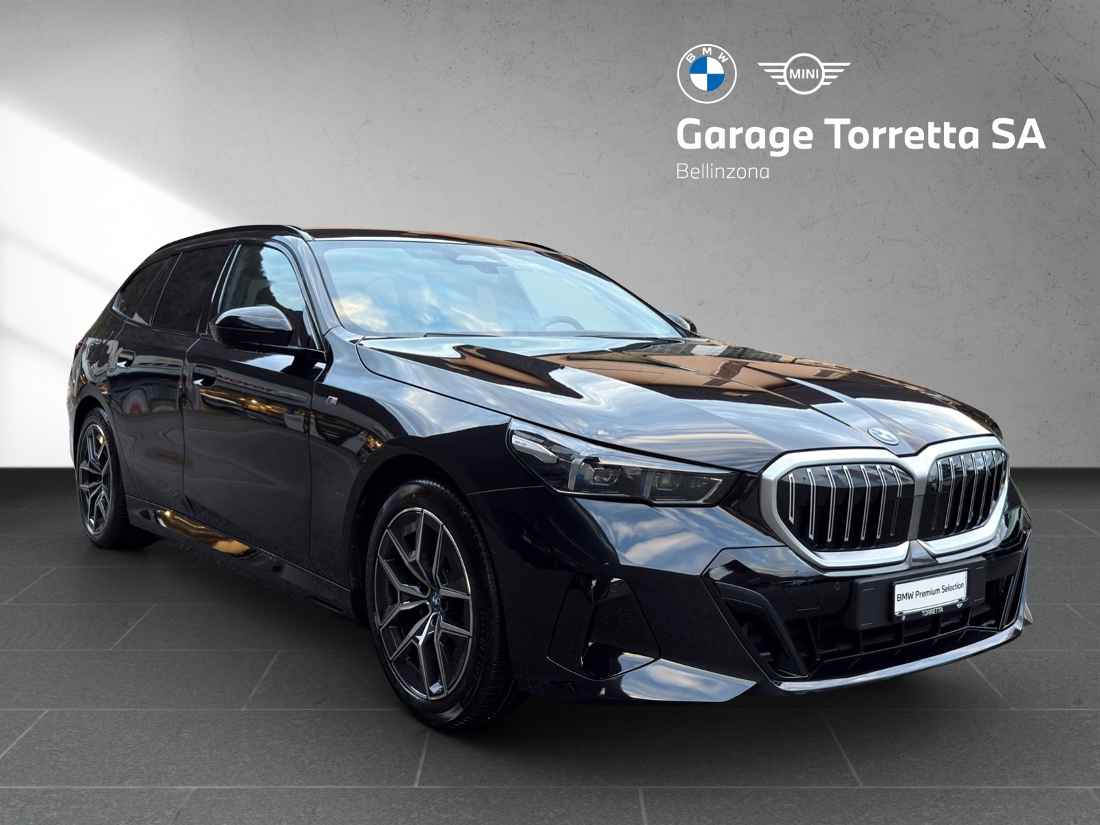 BMW 530e xDrive M Sport Steptronic-image-7