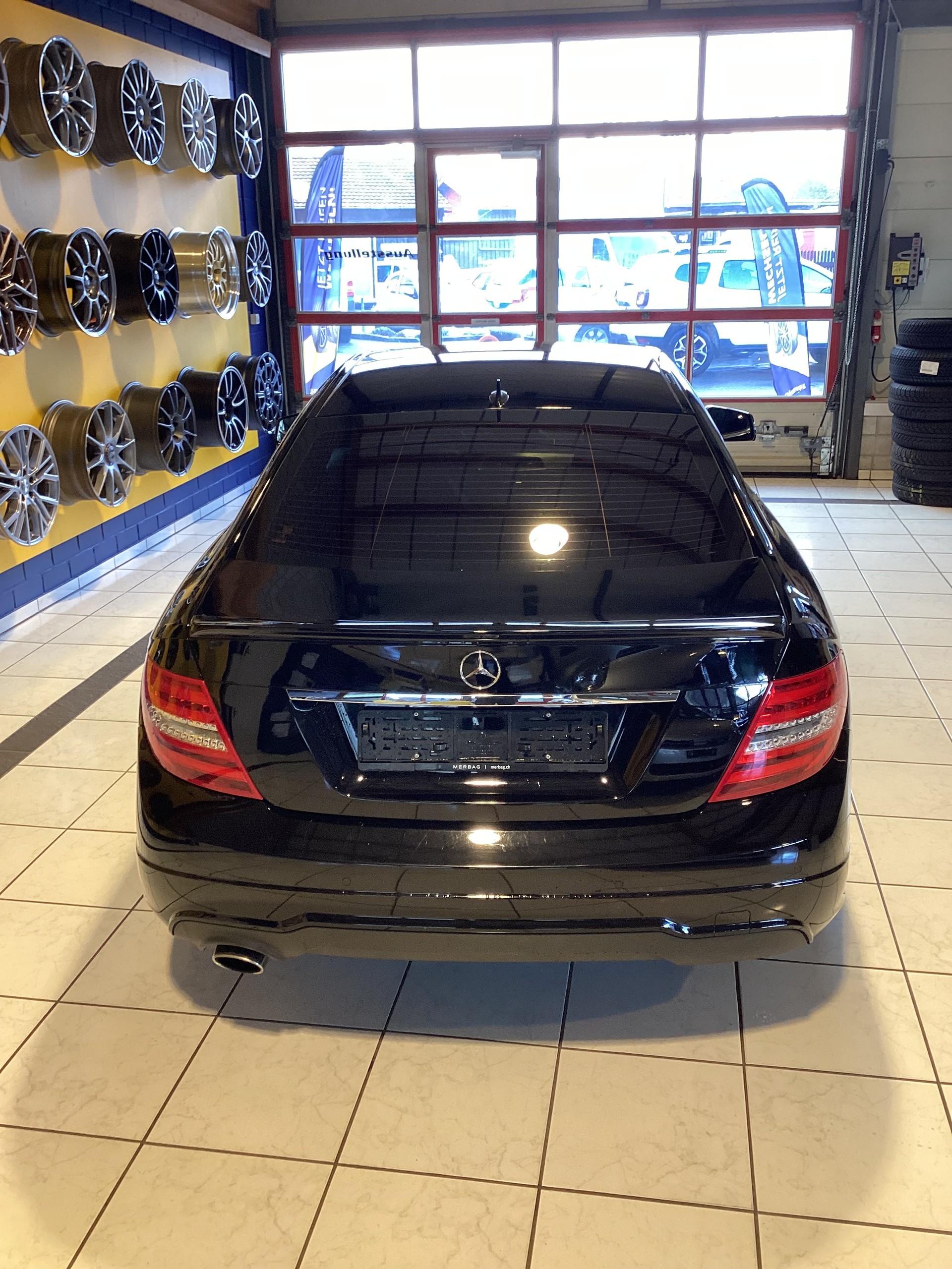 MERCEDES-BENZ C 180 Coupé !Frisch ab Service! Neue Bremsen vorne!-image-4