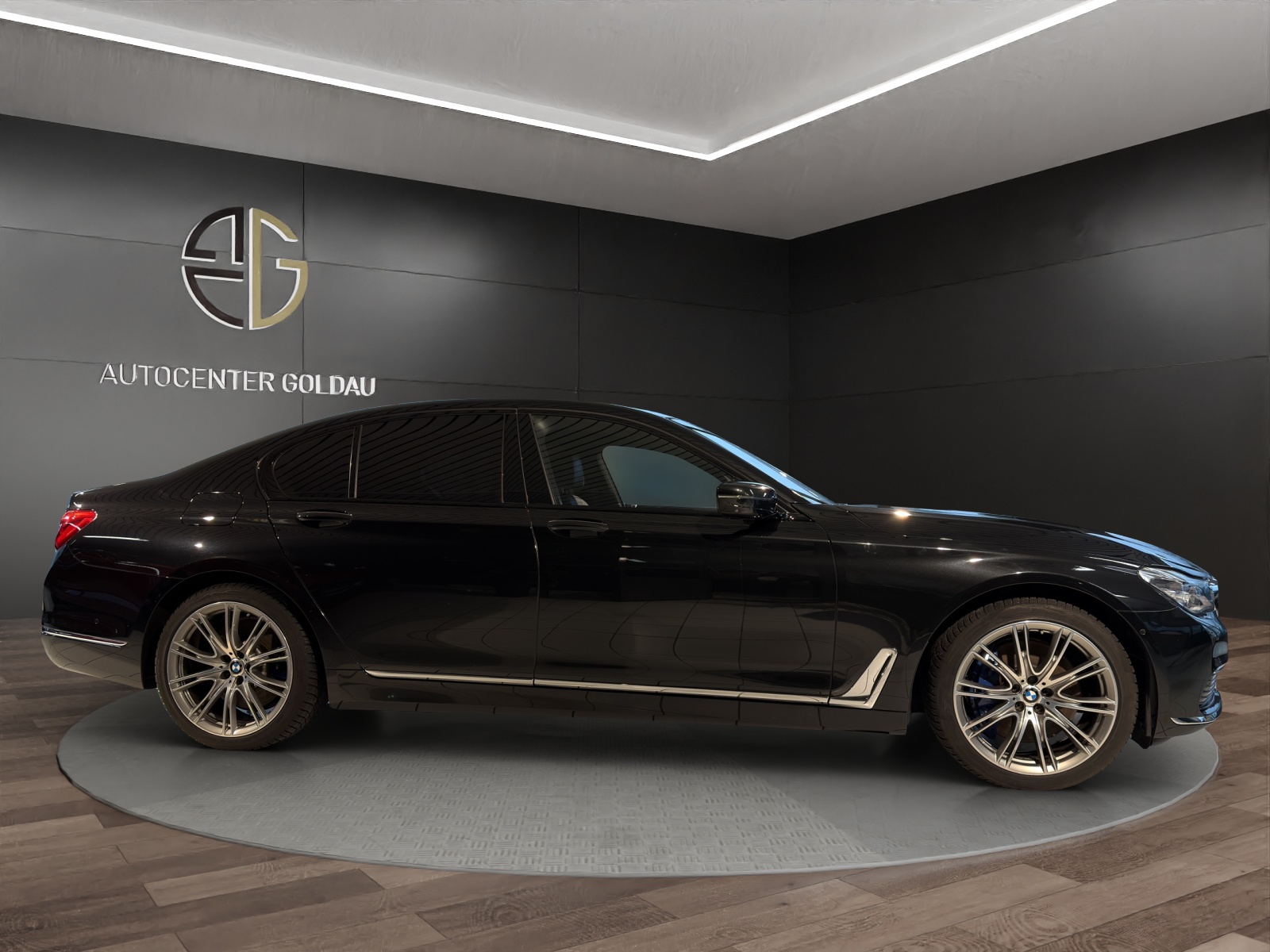 BMW 740d xDrive Steptronic-image-4